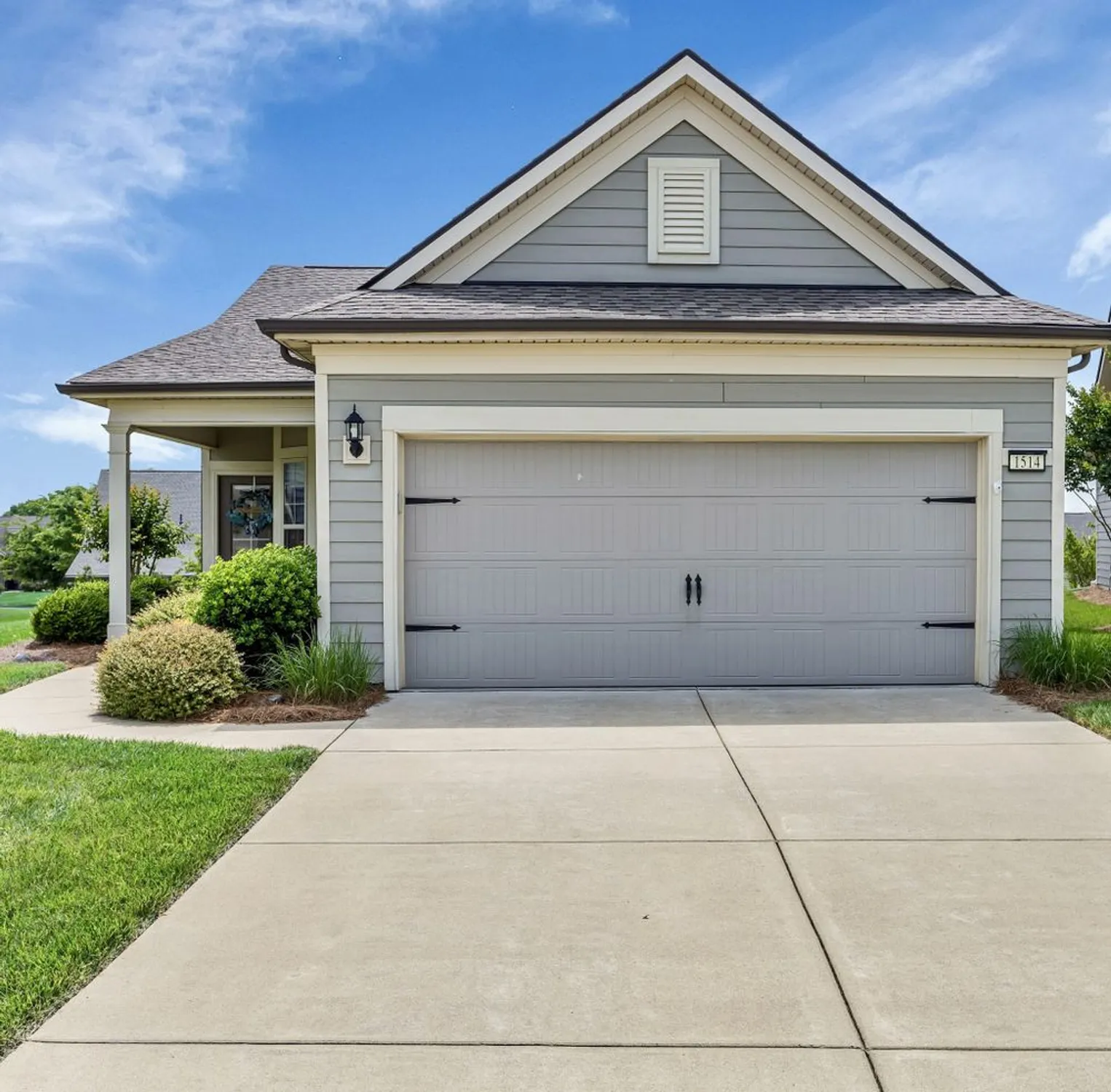 Property Slideshow image 2 of 47 | 1514 bledsoe knl, Spring Hill, TN, 37174