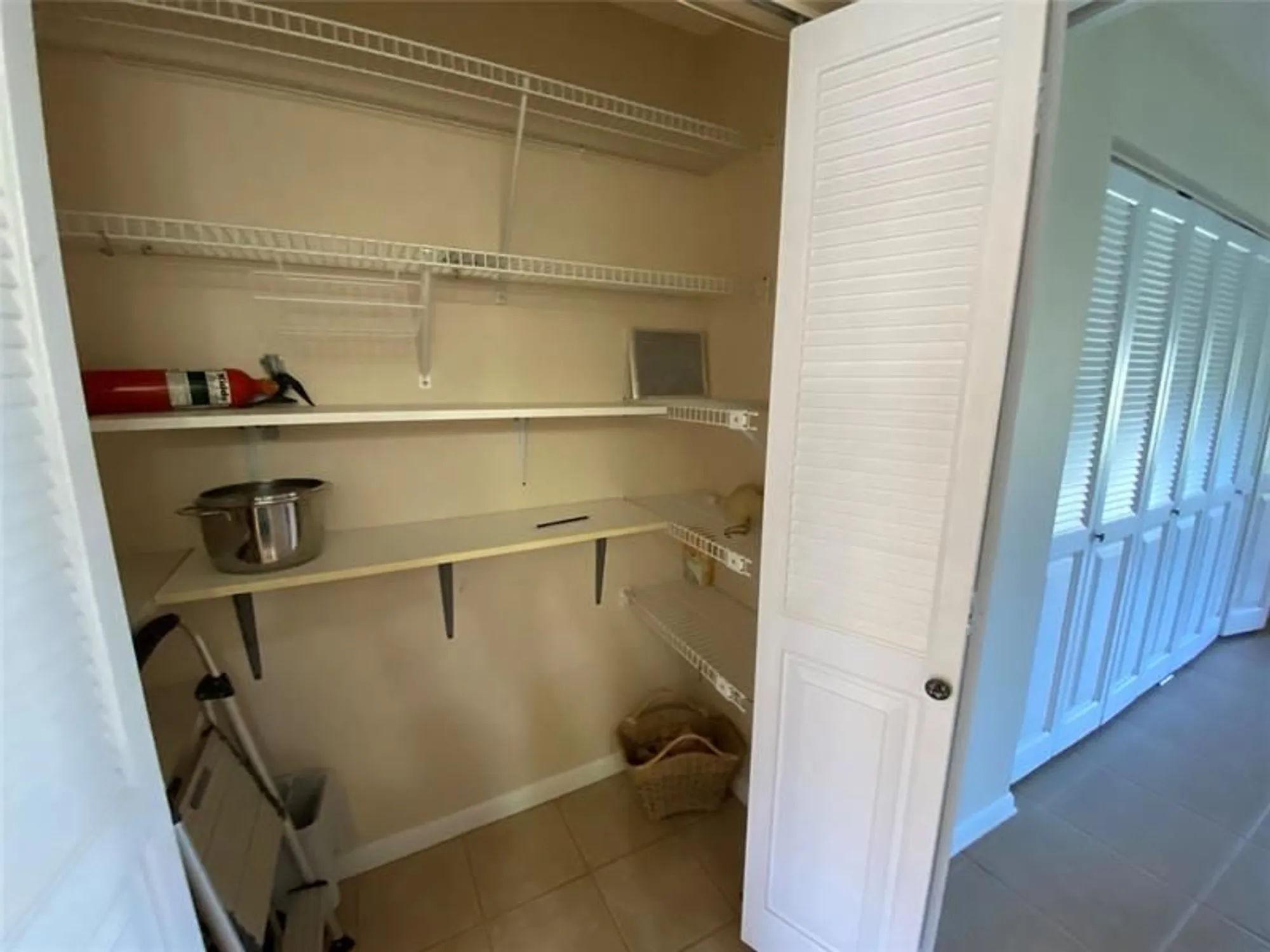 Property Slideshow image 26 of 51 | 1026 cambridge b # 1026, Deerfield Beach, FL, 33442