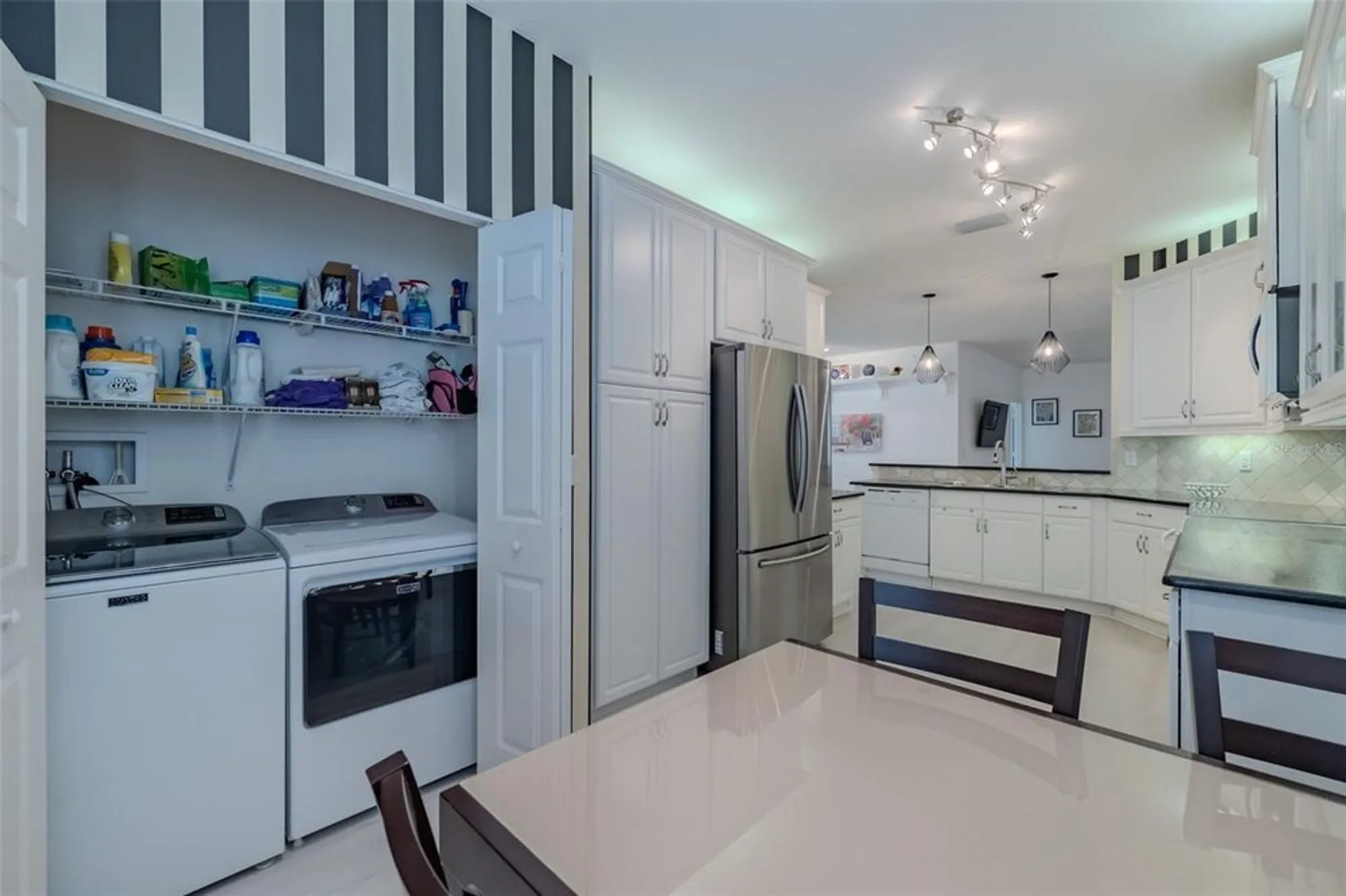 Property Slideshow image 33 of 84 | 16130 amethyst key dr, Wimauma, FL, 33598