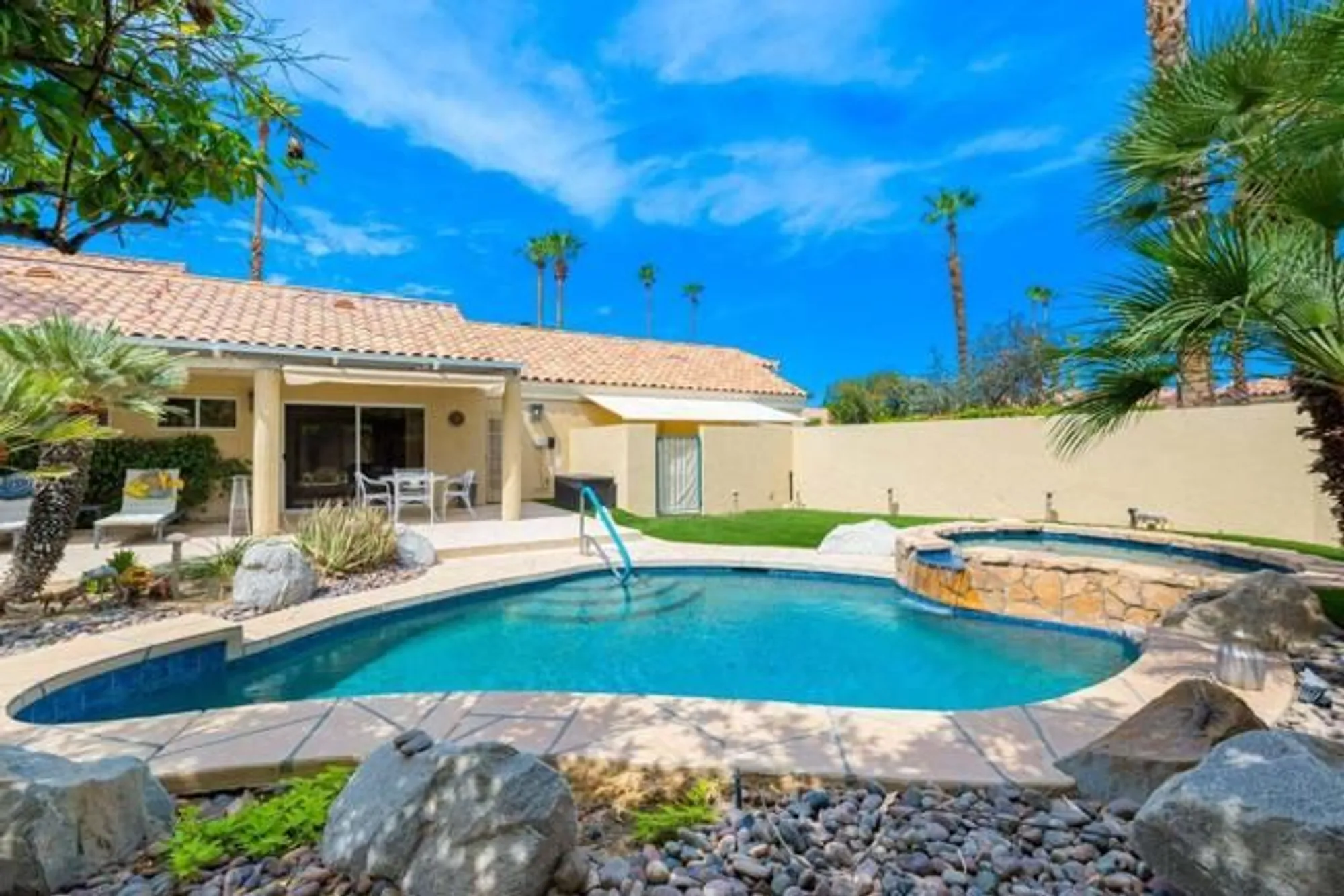 Property Slideshow image 11 of 53 | 55649 pinehurst, La Quinta, CA, 92253