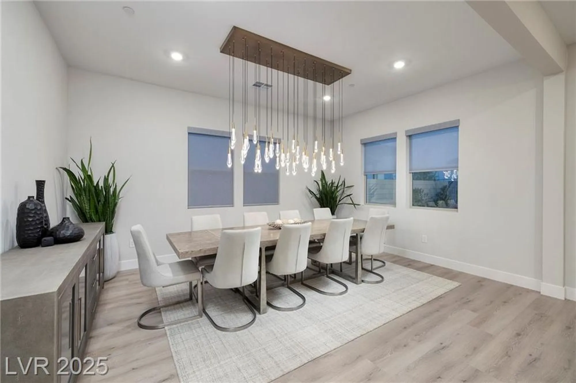 Property Slideshow image 20 of 63 | 351 tigullio ave, Henderson, NV, 89011