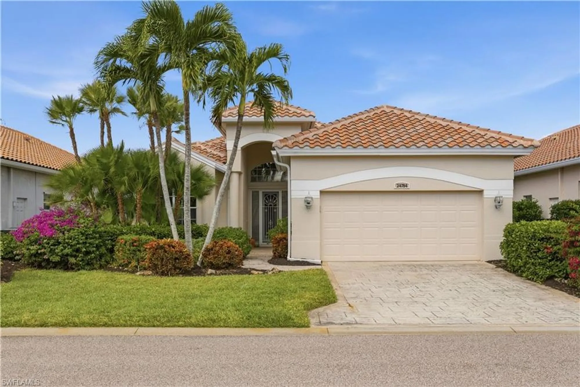 Property Slideshow image 1 of 46 | 24784 hollybrier ln, Bonita Springs, FL, 34134