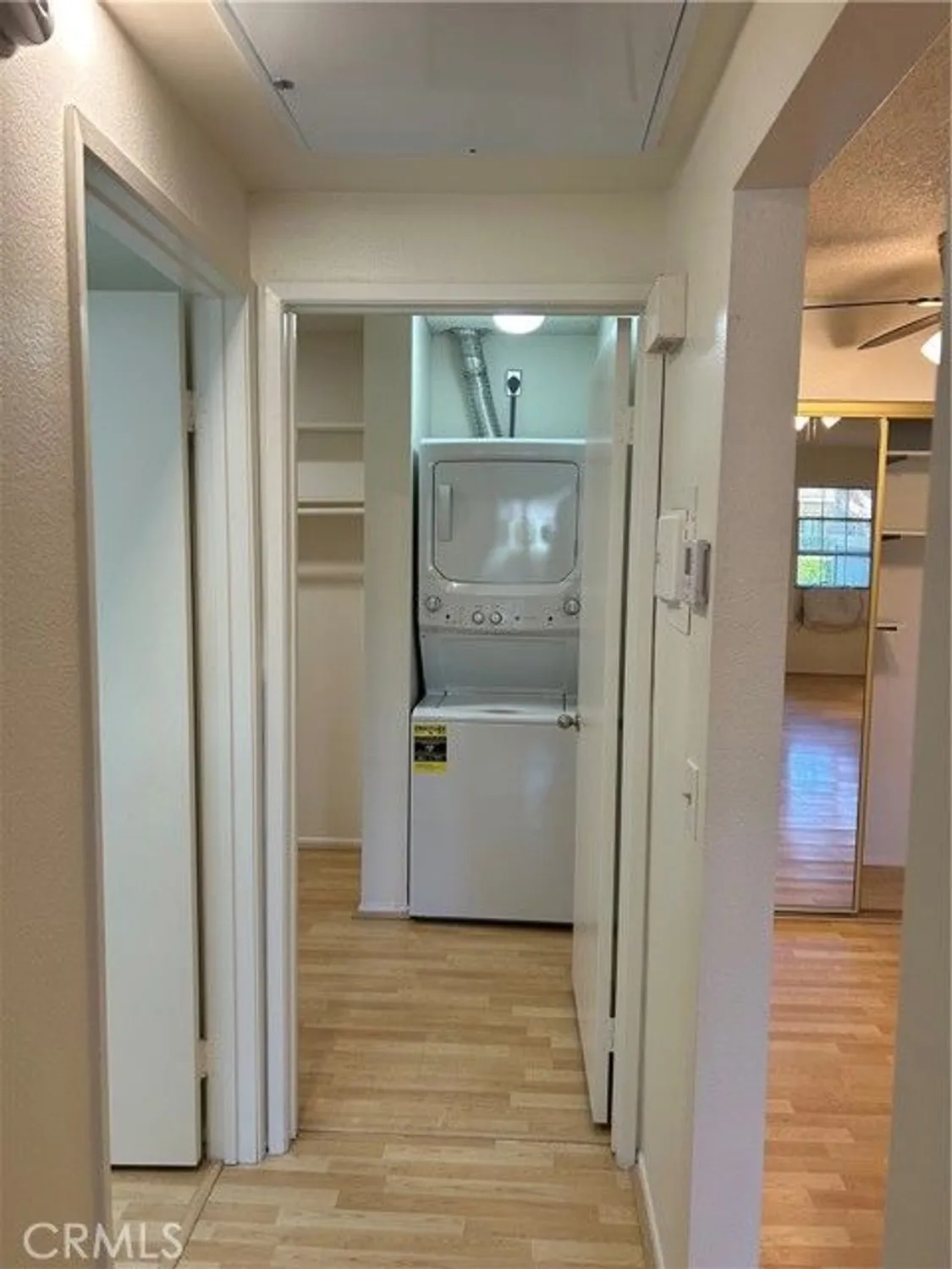 Property Slideshow image 22 of 47 | 18232 parkview ln 103, Huntington Beach, CA, 92648