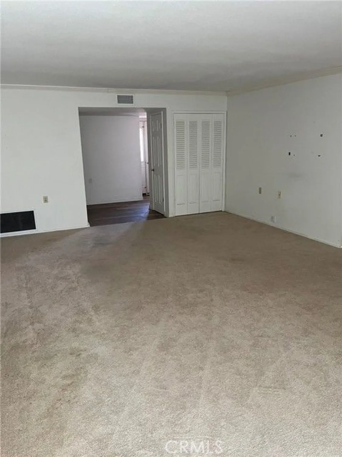 Property Slideshow image 12 of 20 | 5149 miembro, Laguna Woods, CA, 92637