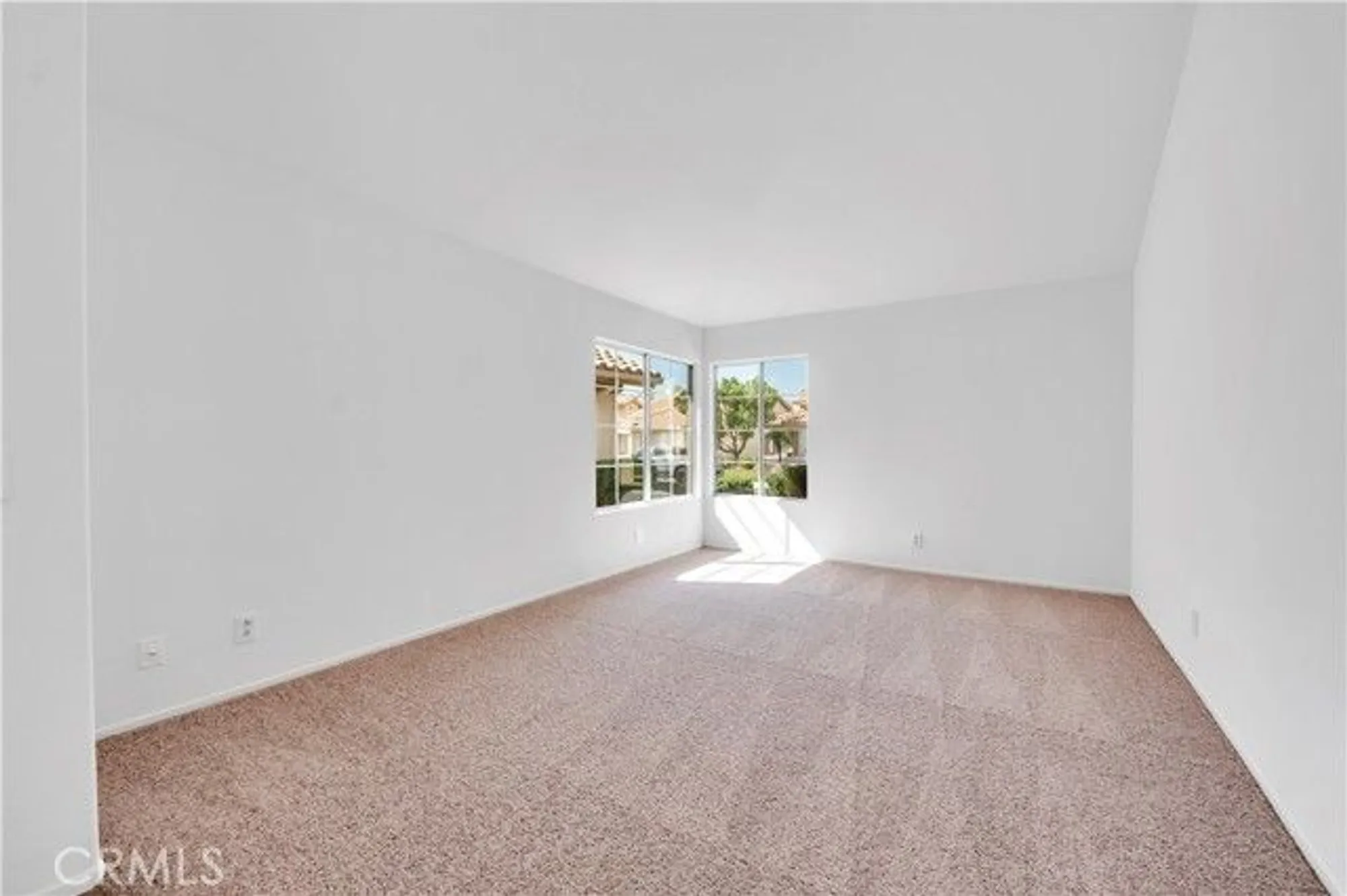 Property Slideshow image 6 of 30 | 6058 eagle trace ln, Banning, CA, 92220