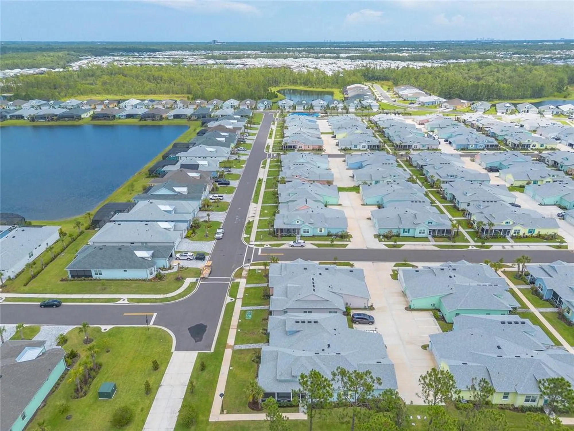 Property Slideshow image 35 of 59 | 333 pop top ln, Daytona Beach, FL, 32124