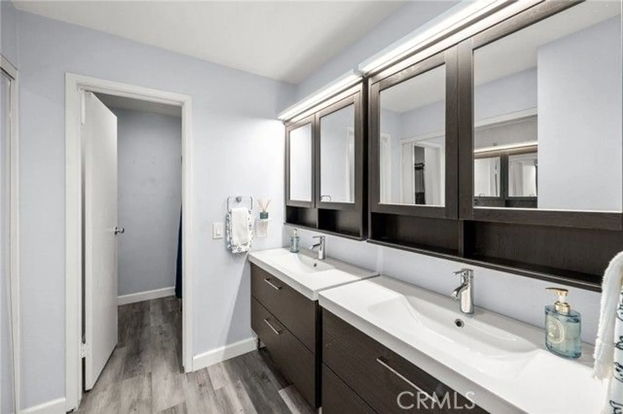 Property Slideshow image 13 of 23 | 28661 via las flores, Murrieta, CA, 92563