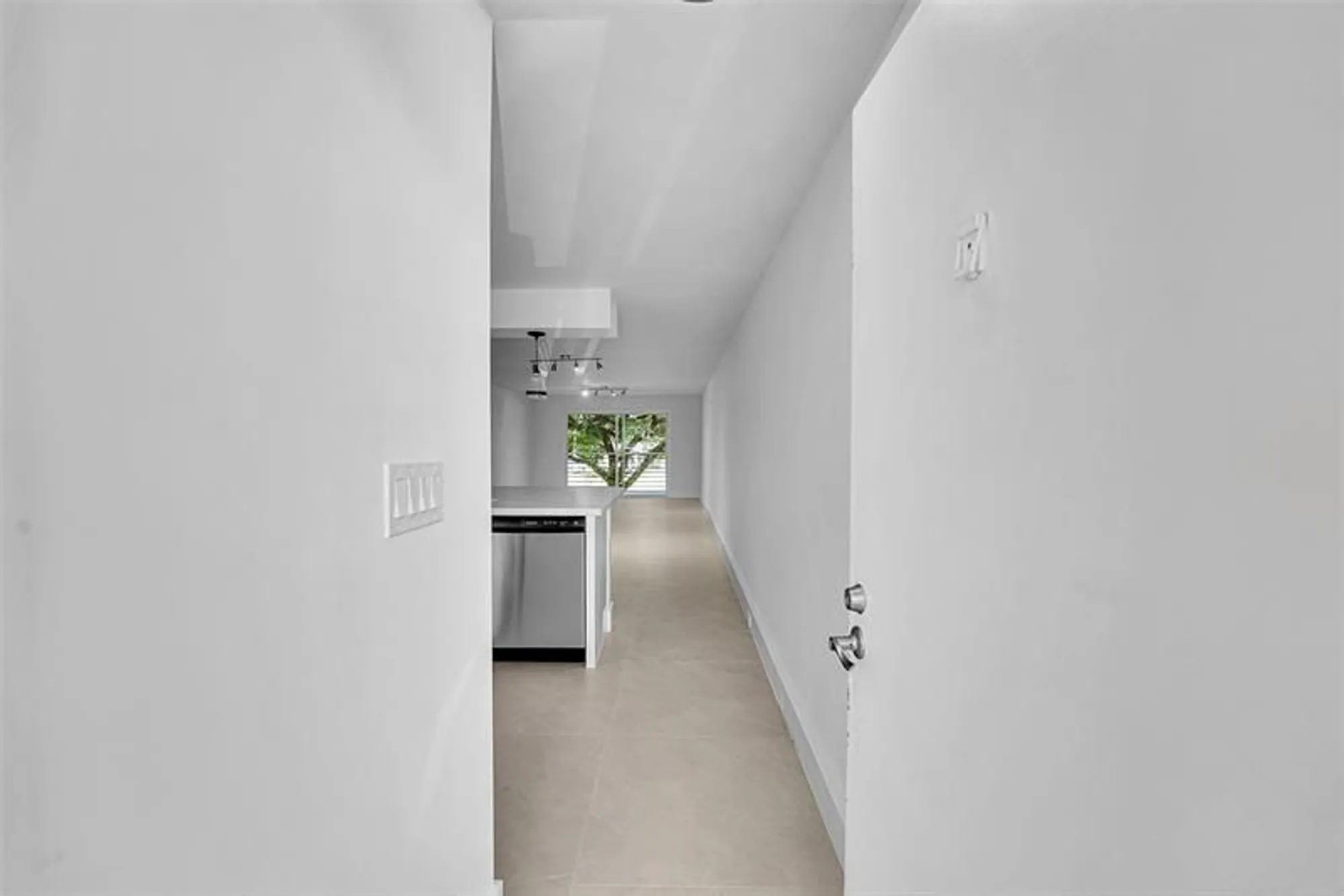 Property Slideshow image 4 of 27 | 3201 portofino pt c2, Coconut Creek, FL, 33066