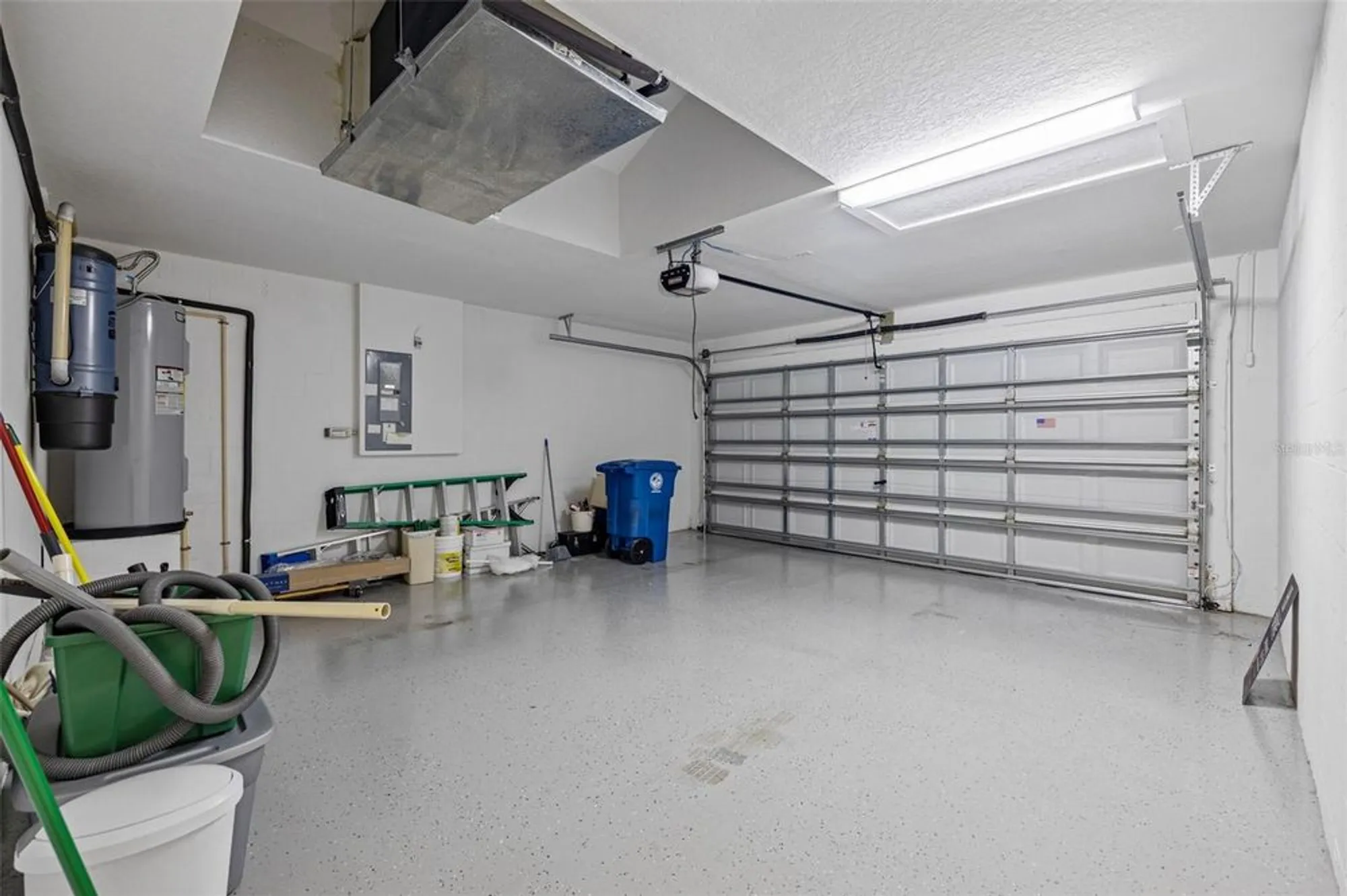 Property Slideshow image 26 of 53 | 1133 mystic ct, Spring Hill, FL, 34609