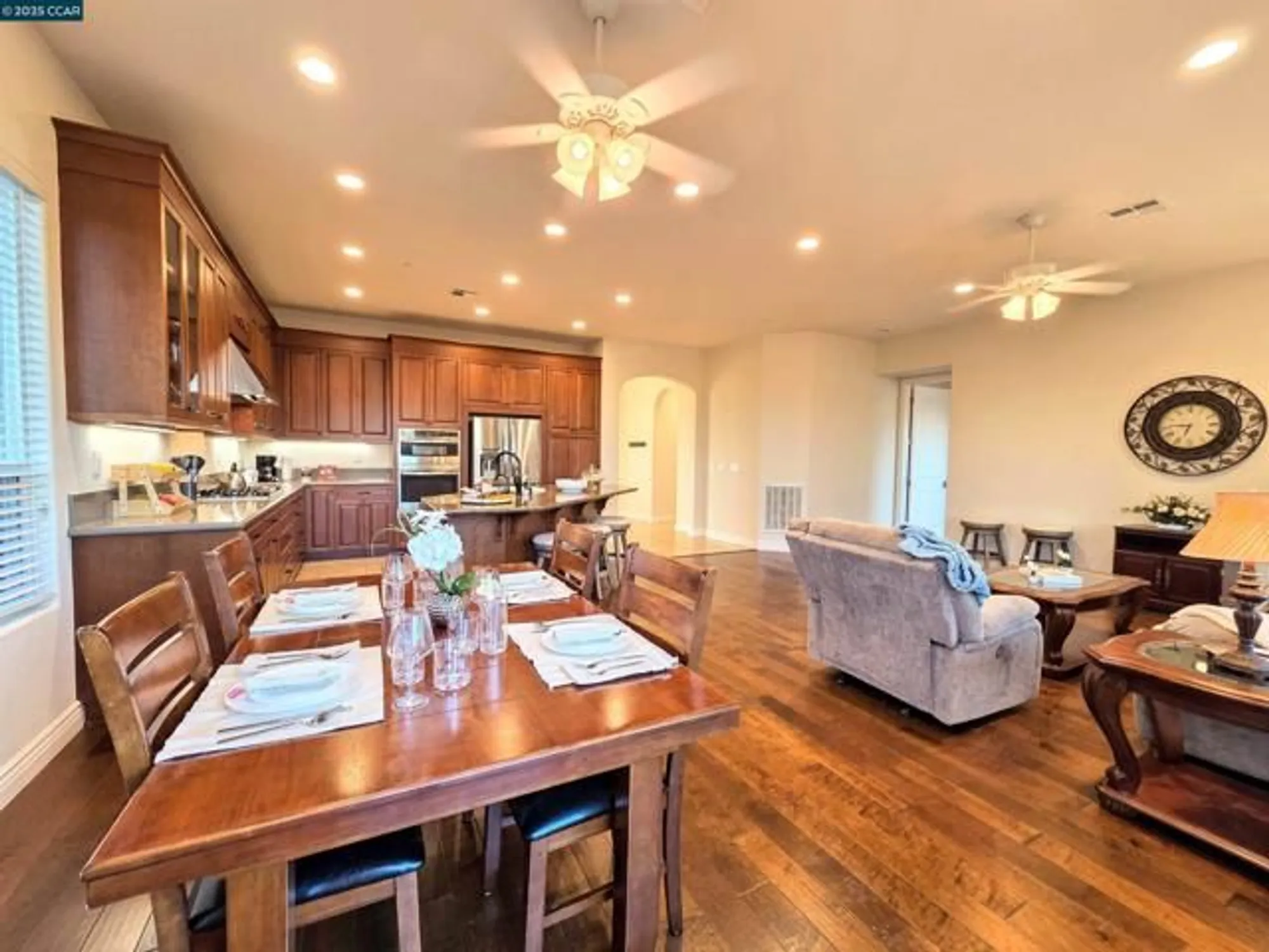 Property Slideshow image 18 of 33 | 1735 veneto ln, Brentwood, CA, 94513