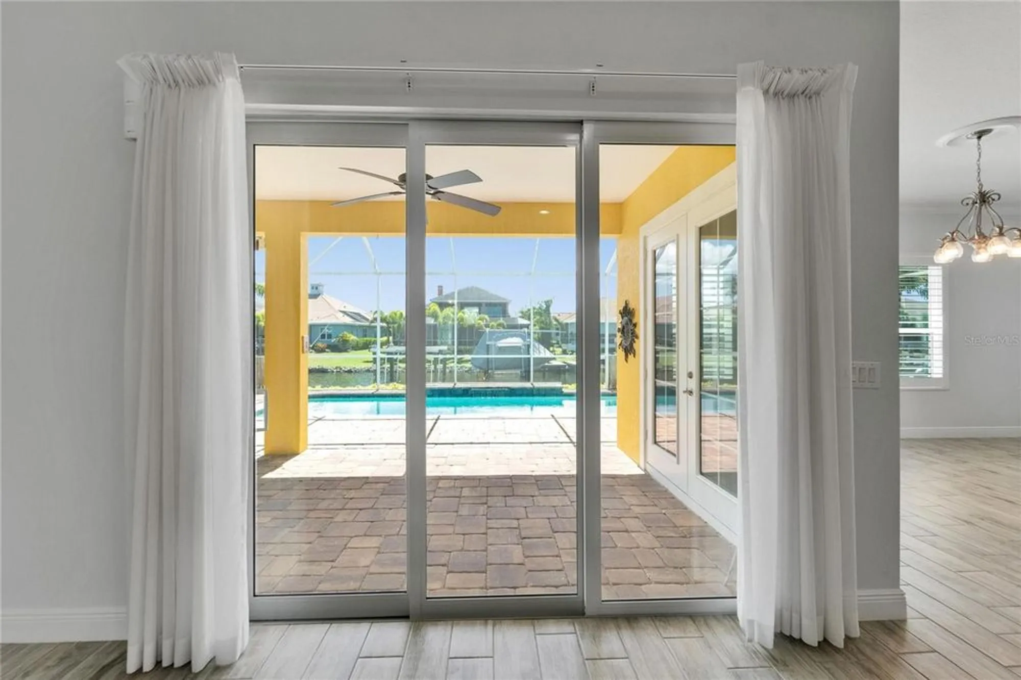 Property Slideshow image 21 of 80 | 721 manns harbor dr, Apollo Beach, FL, 33572