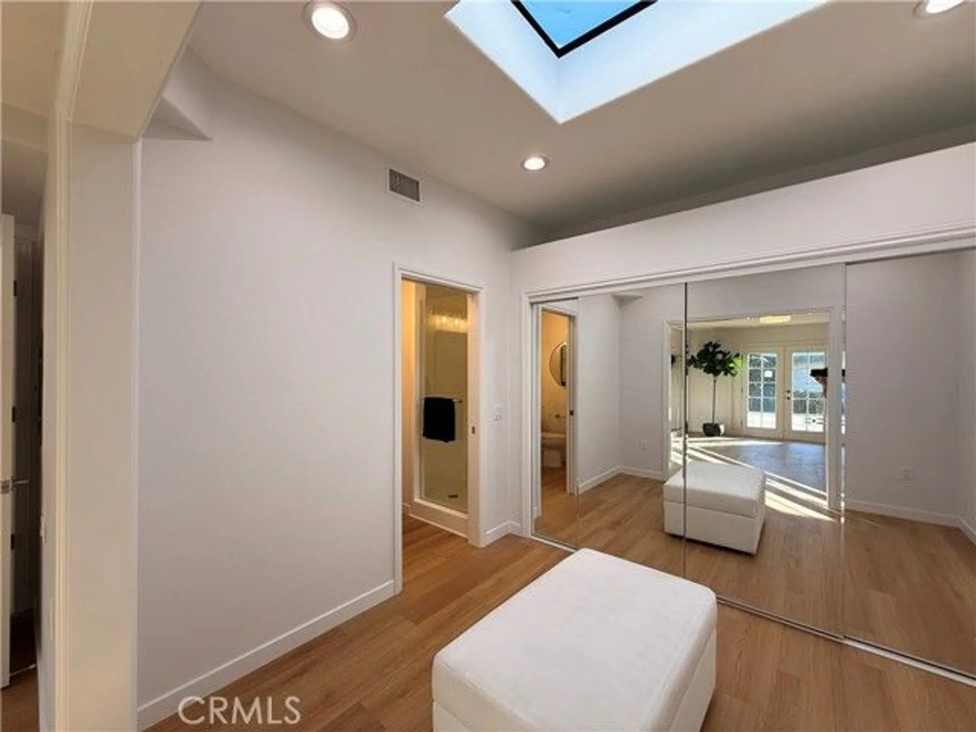 Property Slideshow image 28 of 39 | 1921 saint john rd apt 35c, Seal Beach, CA, 90740