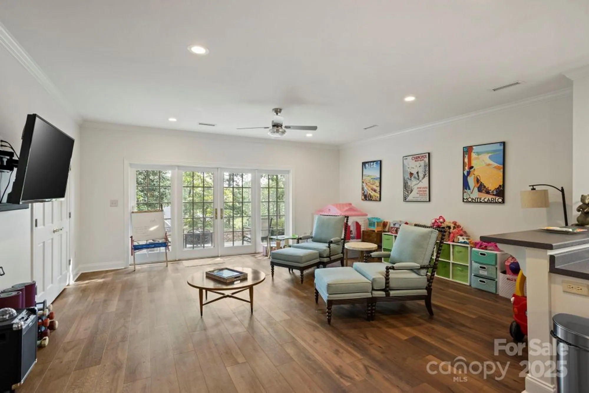 Property Slideshow image 37 of 48 | 117 founders dr, Flat Rock, NC, 28731