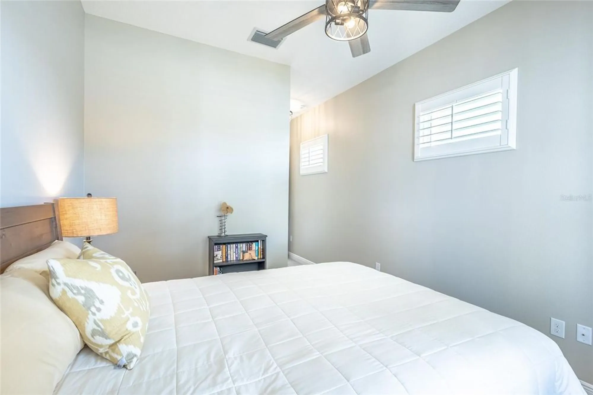 Property Slideshow image 27 of 88 | 2606 meadowedge loop, Saint Cloud, FL, 34772