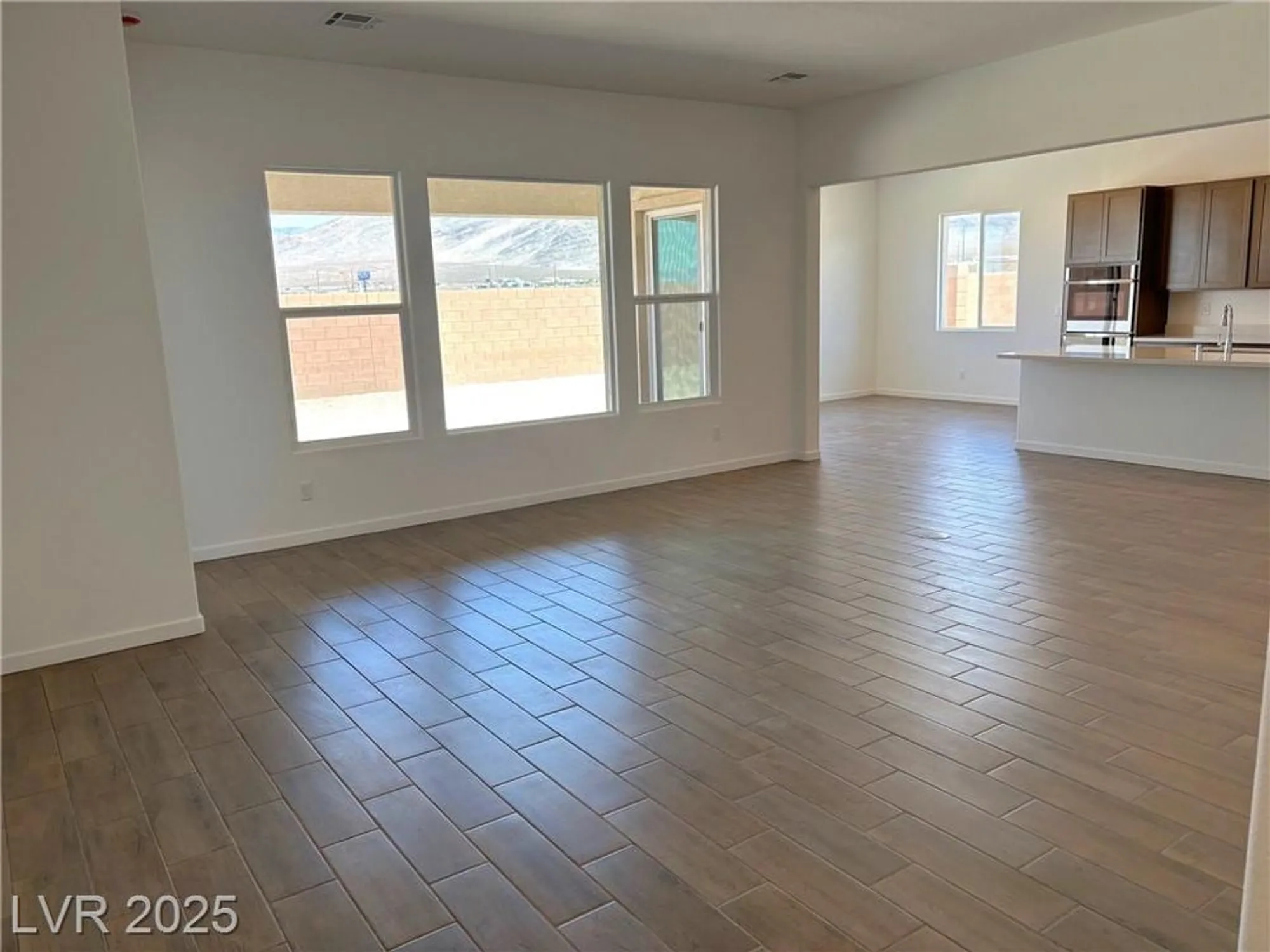 Property Slideshow image 8 of 29 | 5728 e badlands ln, Pahrump, NV, 89061