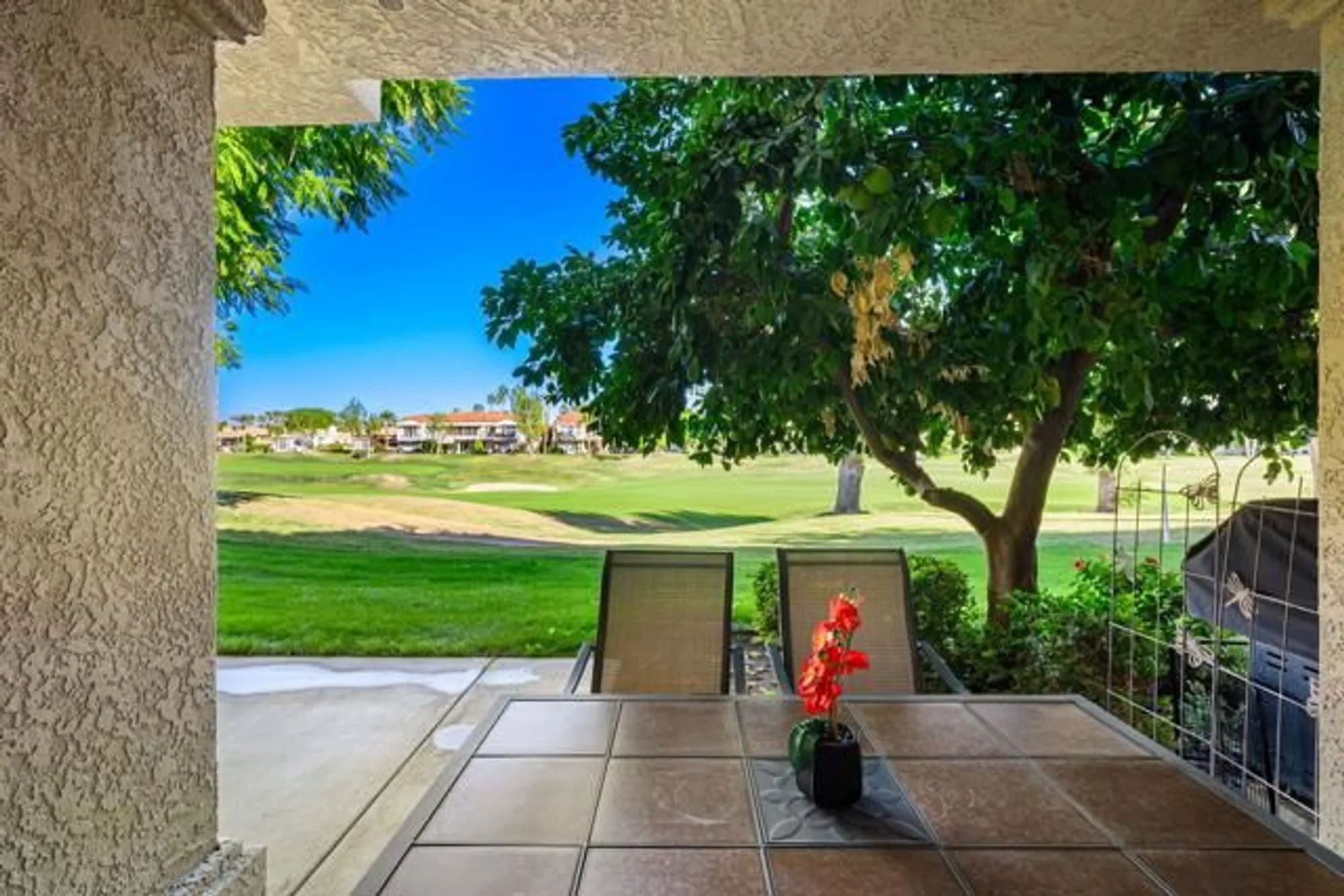 Property Slideshow image 23 of 50 | 55406 laurel vly, La Quinta, CA, 92253