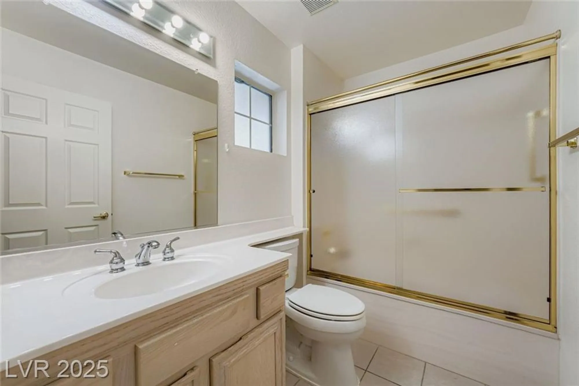 Property Slideshow image 24 of 38 | 8524 gull dr, Las Vegas, NV, 89134