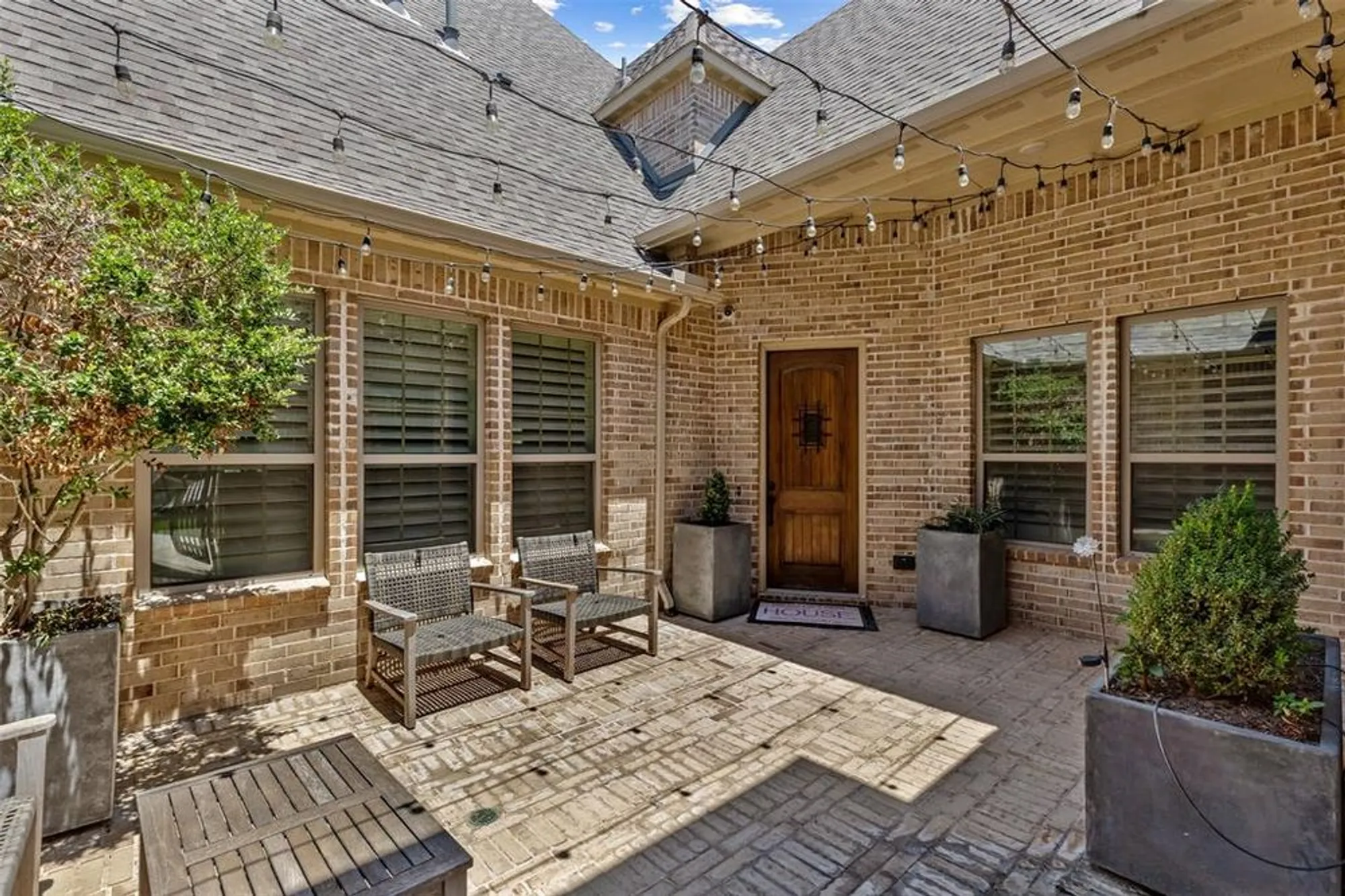 Property Slideshow image 5 of 40 | 7740 castlebridge, The Colony, TX, 75056