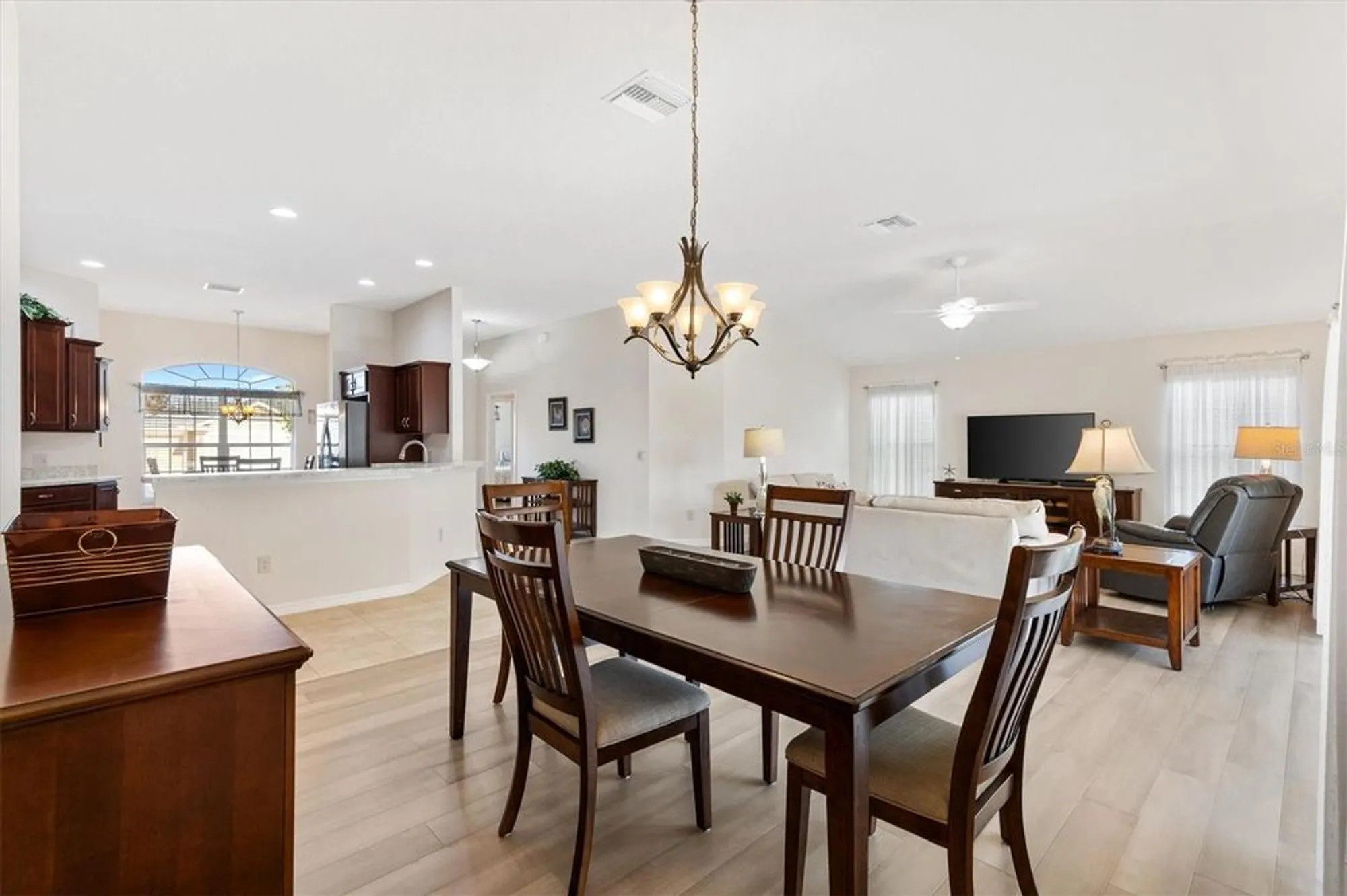 Property Slideshow image 16 of 42 | 3972 neighborly way, The Villages, FL, 32163