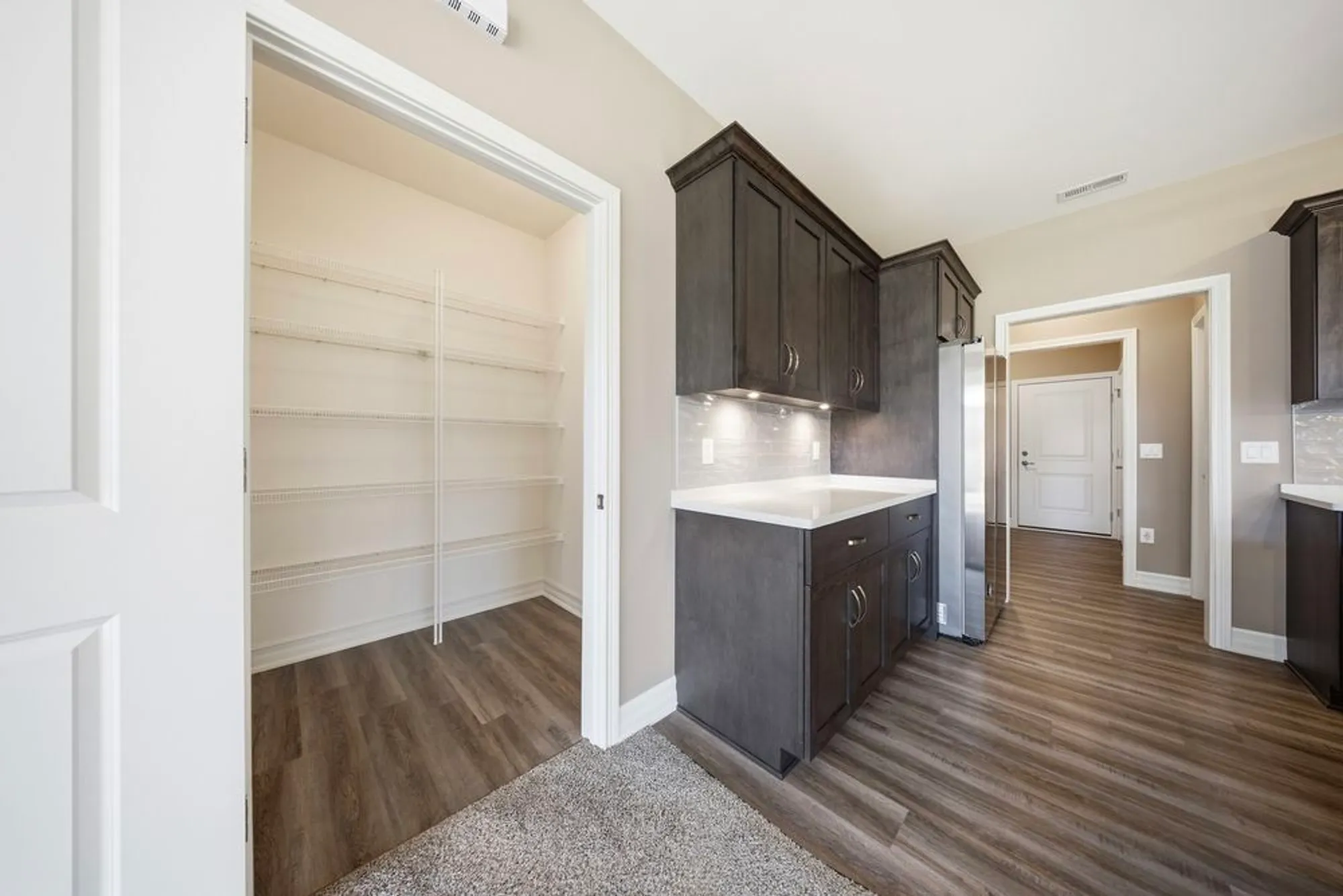 Property Slideshow image 33 of 50 | 437 stearn dr # 437, Genoa, IL, 60135