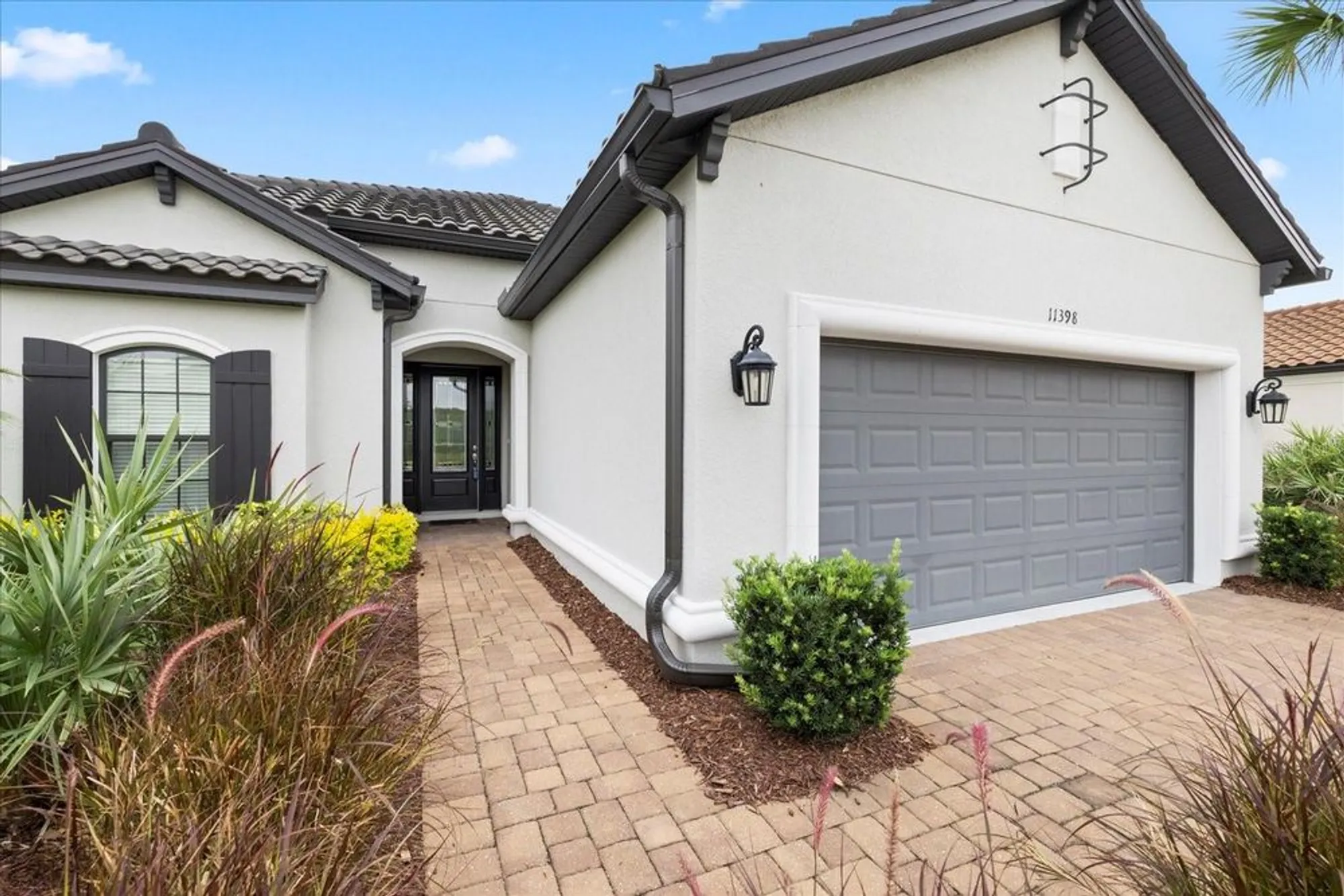 Property Slideshow image 6 of 91 | 11398 juglans dr, Odessa, FL, 33556