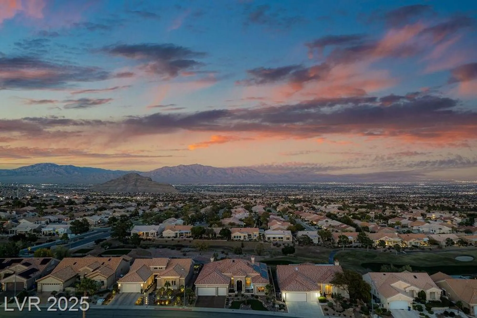 Property Slideshow image 49 of 99 | 10712 button willow dr, Las Vegas, NV, 89134