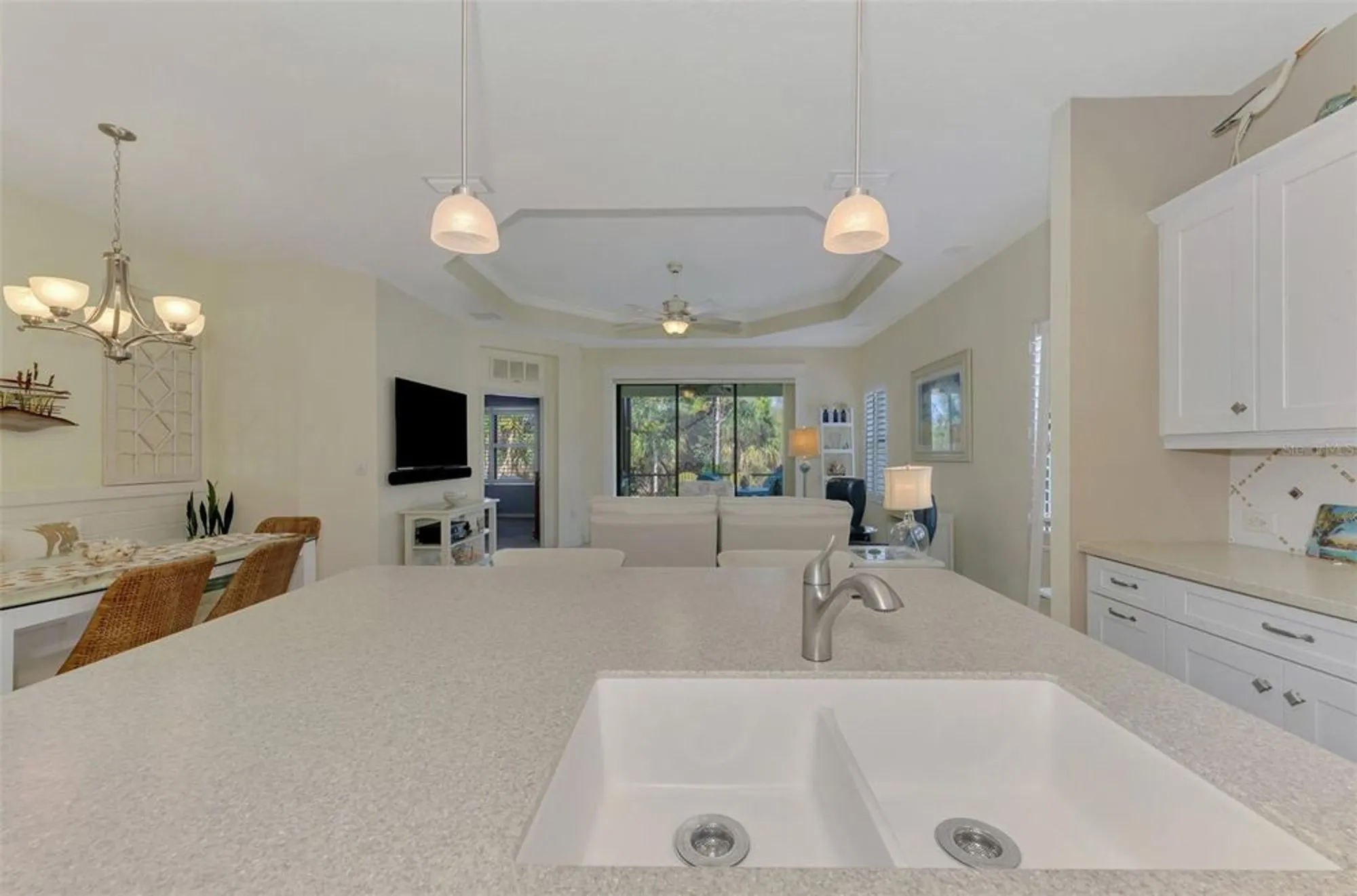 Property Slideshow image 19 of 93 | 11409 okaloosa dr, Venice, FL, 34293
