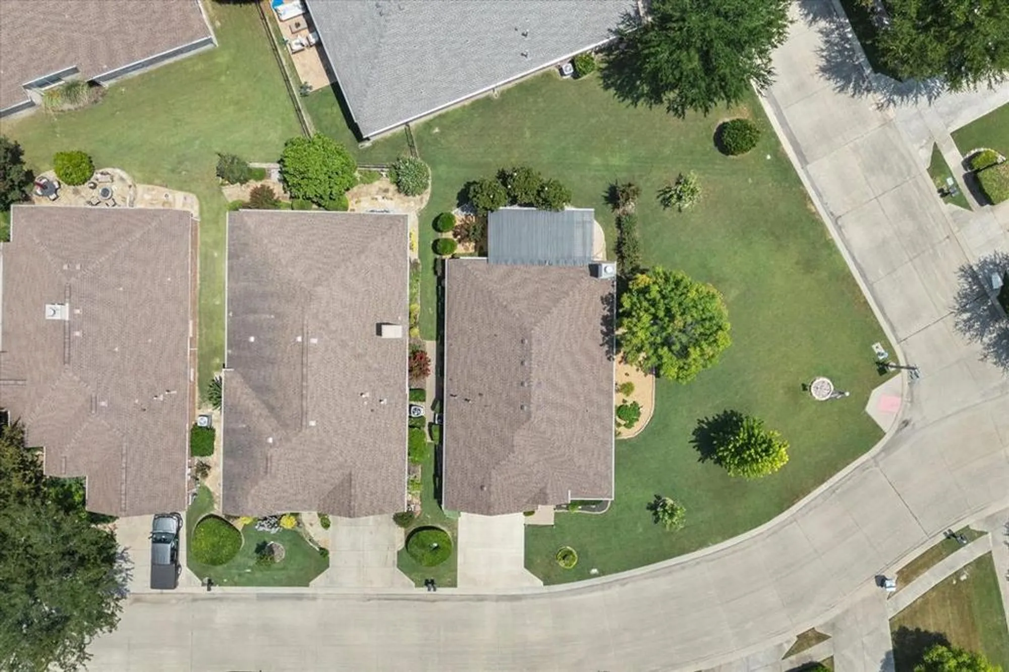 Property Slideshow image 32 of 37 | 927 oakland hills dr, Fairview, TX, 75069