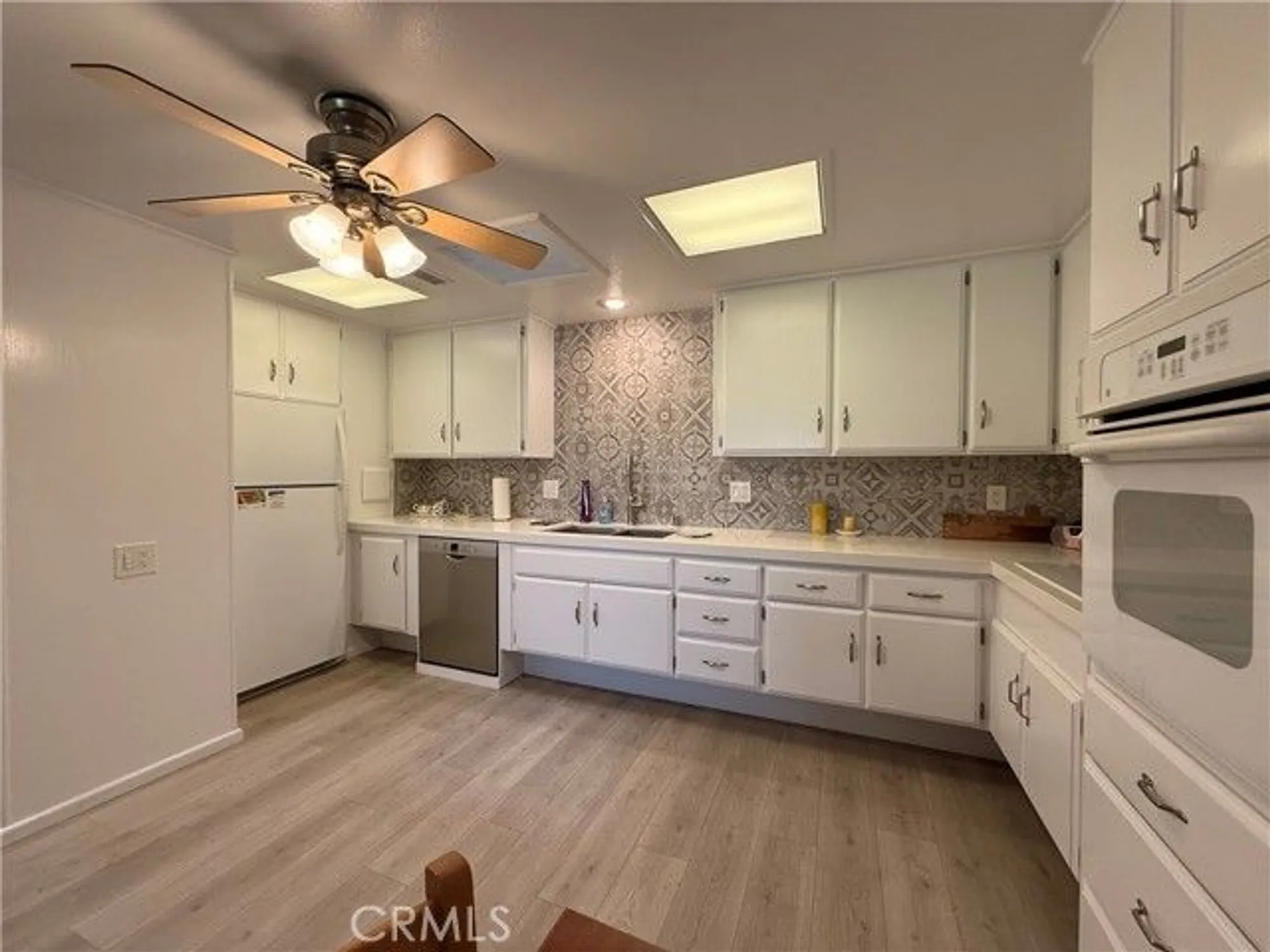 Property Slideshow image 12 of 22 | 13601 medinac ln unit 72e, Seal Beach, CA, 90740
