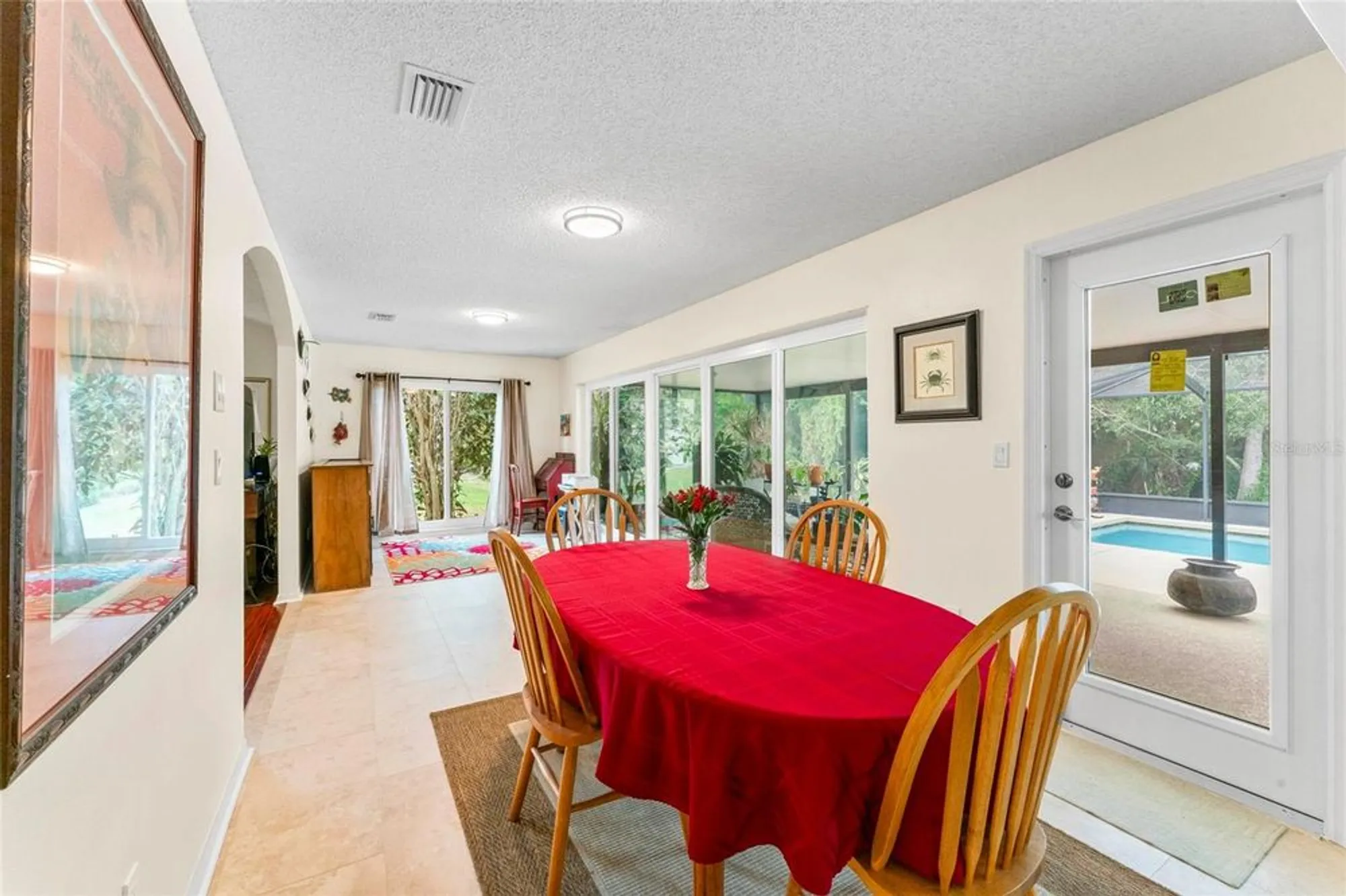 Property Slideshow image 16 of 52 | 1817 new bedford dr, Sun City Center, FL, 33573