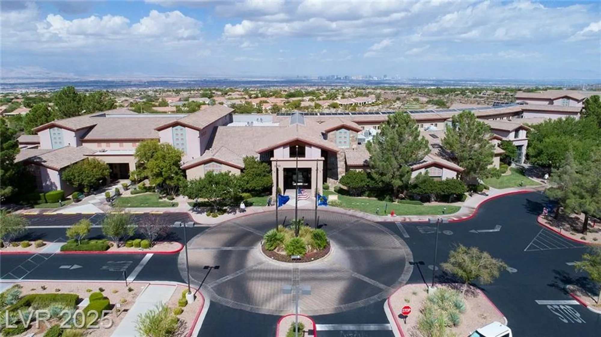 Property Slideshow image 27 of 37 | 2131 waterton rivers dr, Henderson, NV, 89044