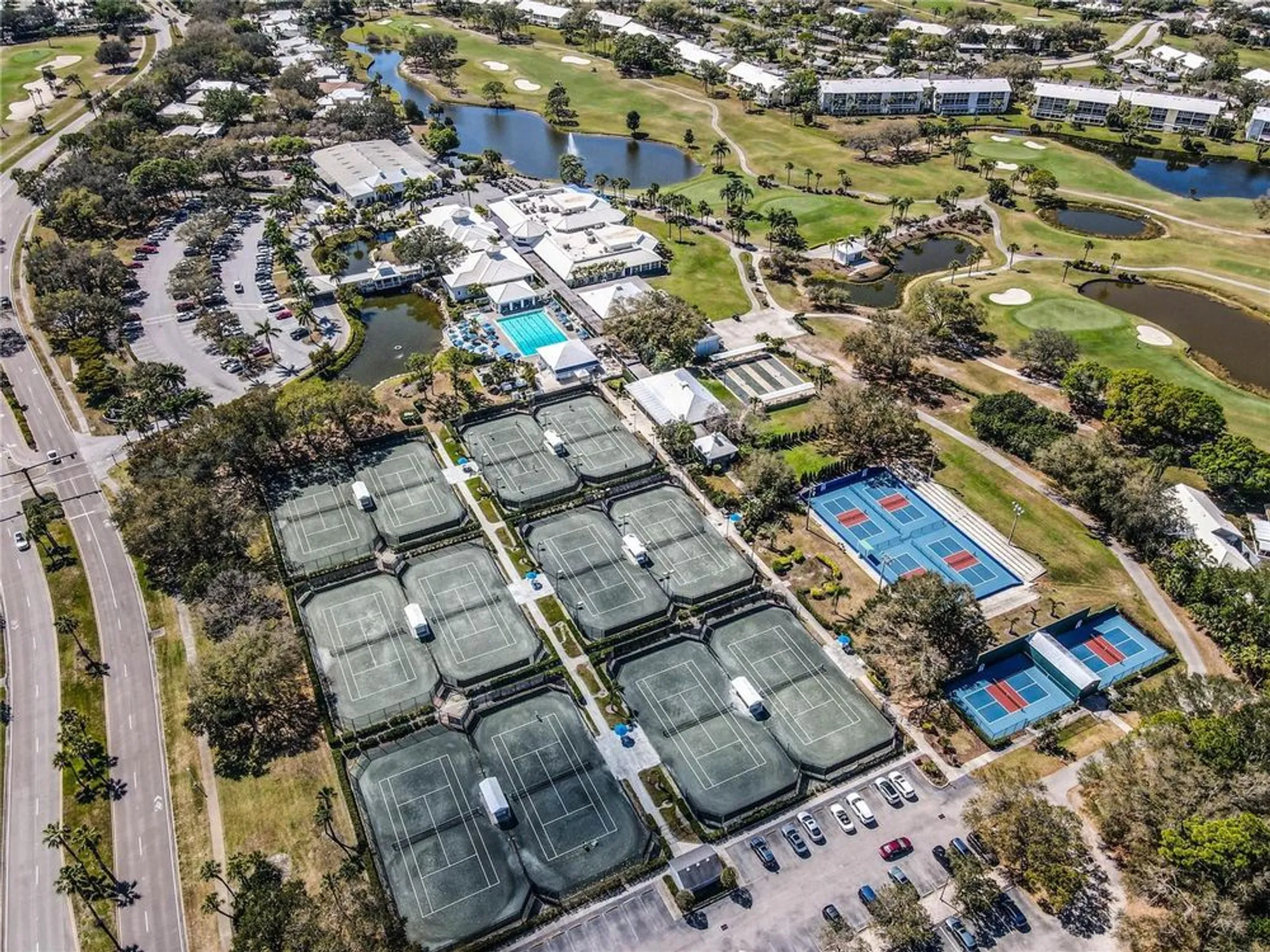 Property Slideshow image 33 of 39 | 266 cerromar way 55, Venice, FL, 34293