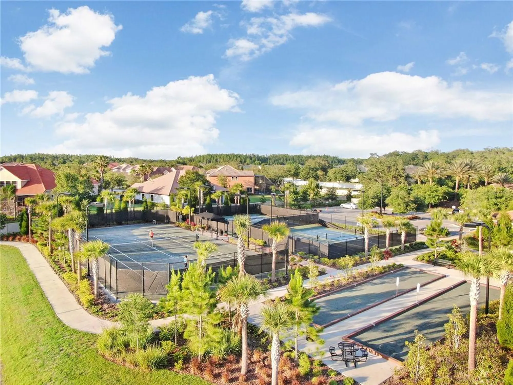 Property Slideshow image 32 of 39 | 8605 grand alberato rd, Tampa, FL, 33647