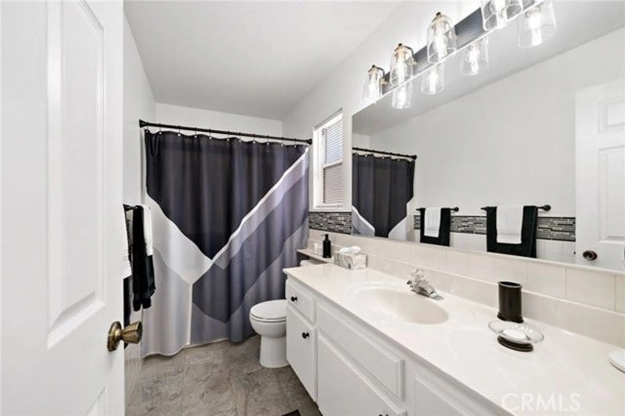 Property Slideshow image 15 of 31 | 27667 calle ladera, Menifee, CA, 92585