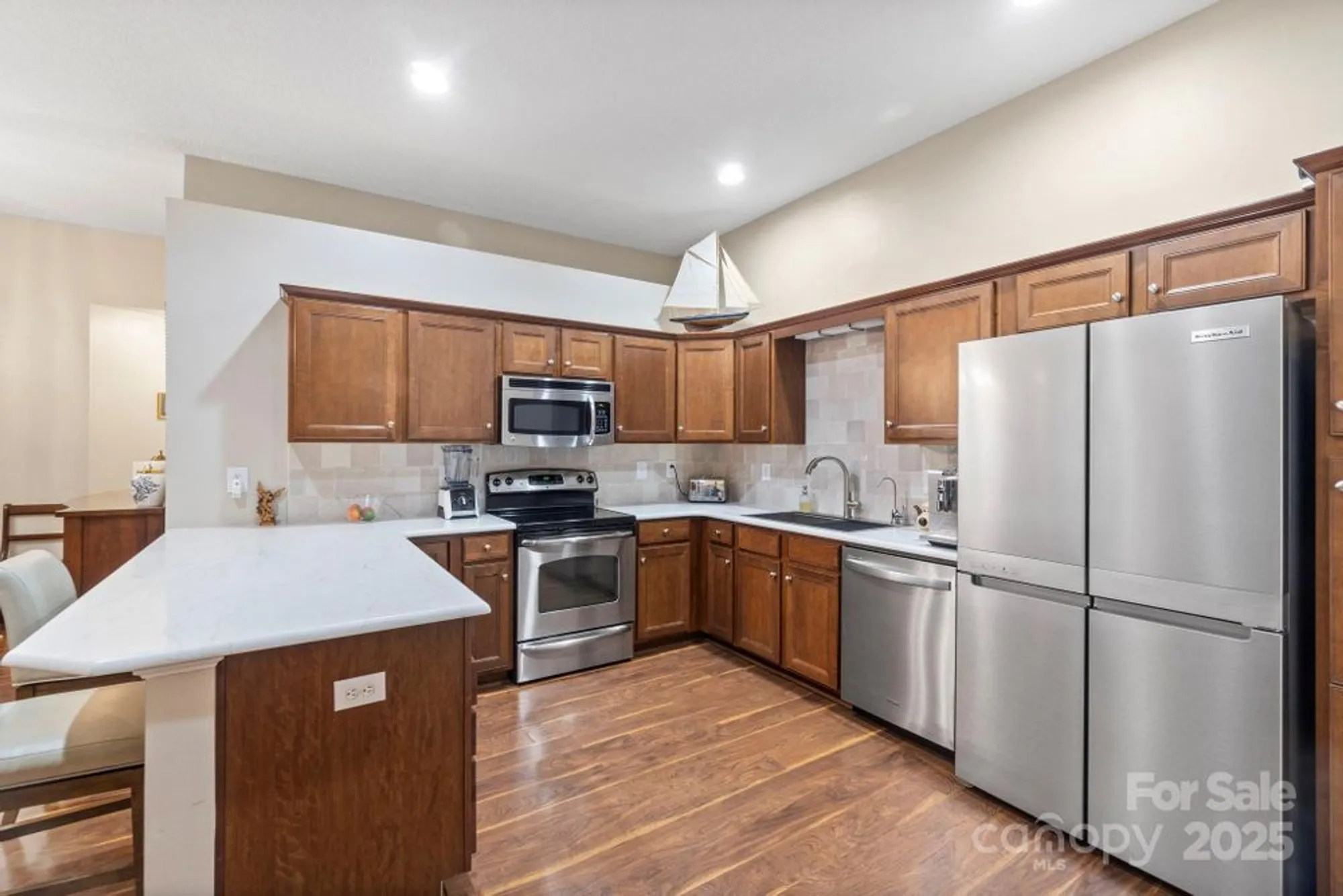 Property Slideshow image 9 of 31 | 2459 coltsview ln, Matthews, NC, 28105