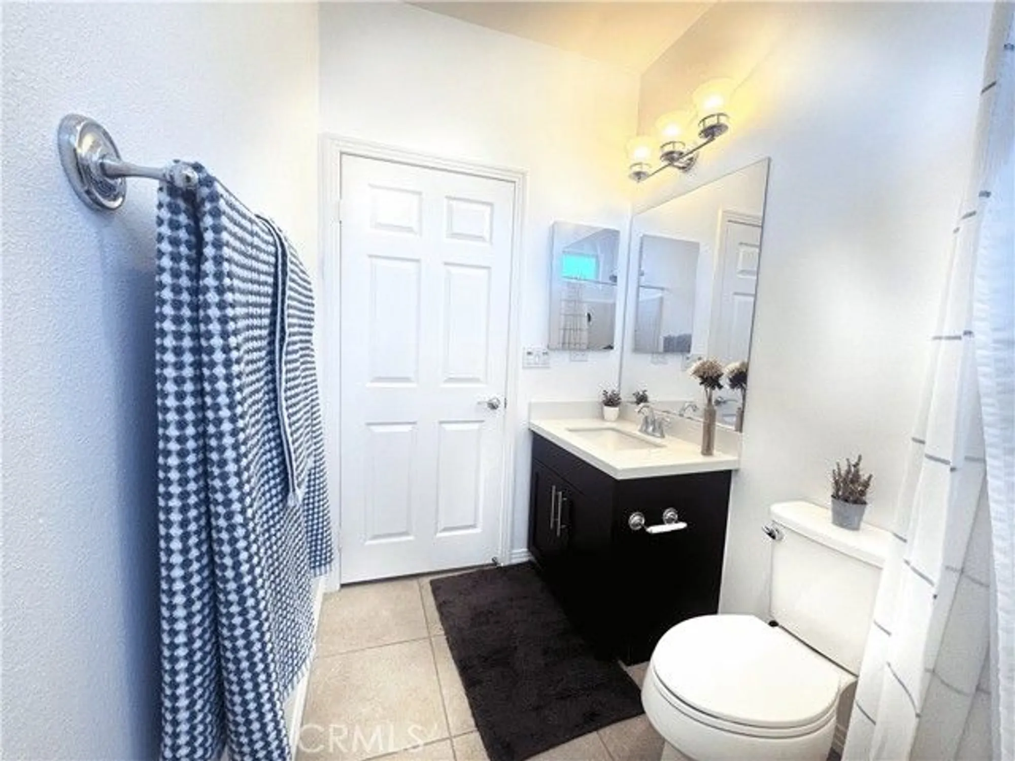 Property Slideshow image 22 of 44 | 39995 alba way, Palm Desert, CA, 92211