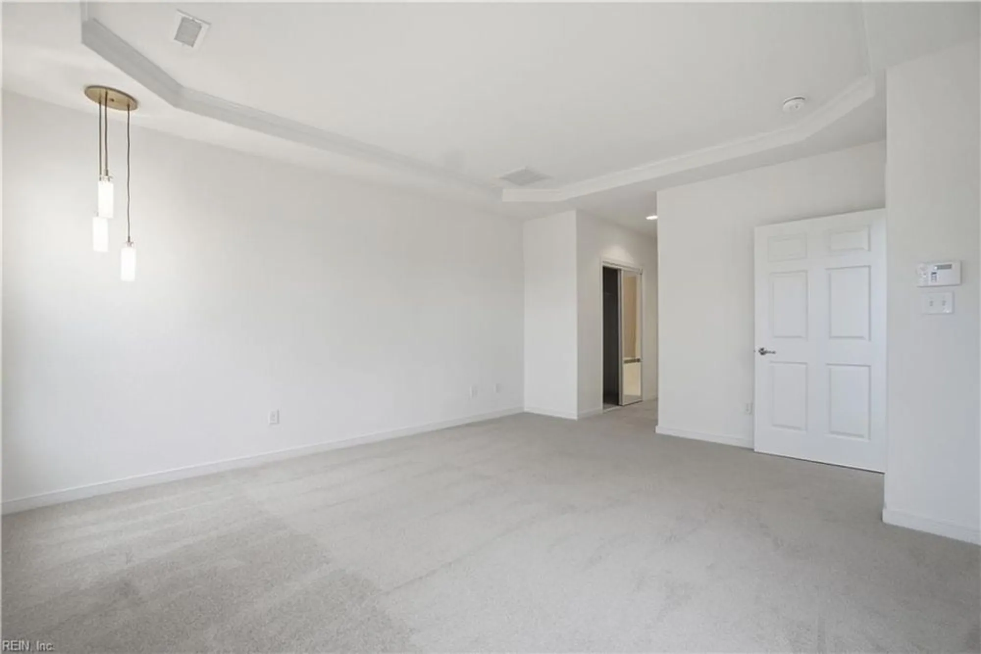 Property Slideshow image 16 of 50 | 502 dunning ln, Chesapeake, VA, 23322