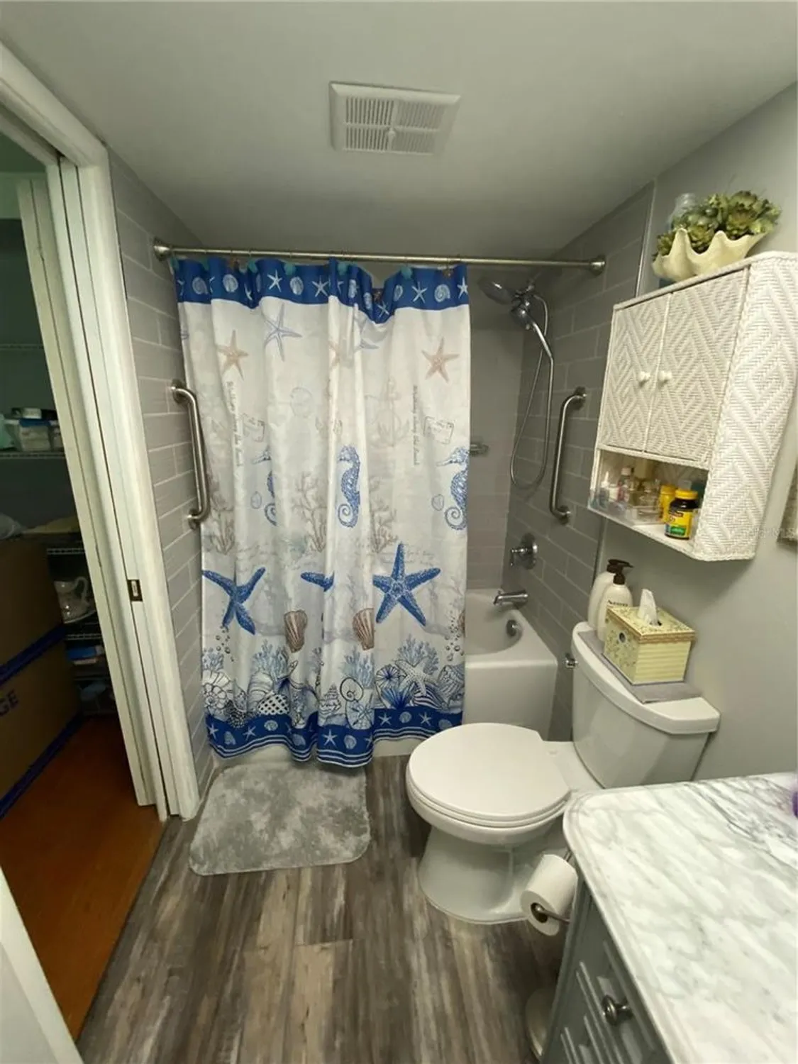 Property Slideshow image 16 of 30 | 1609 whitebridge dr c, Palm Harbor, FL, 34684