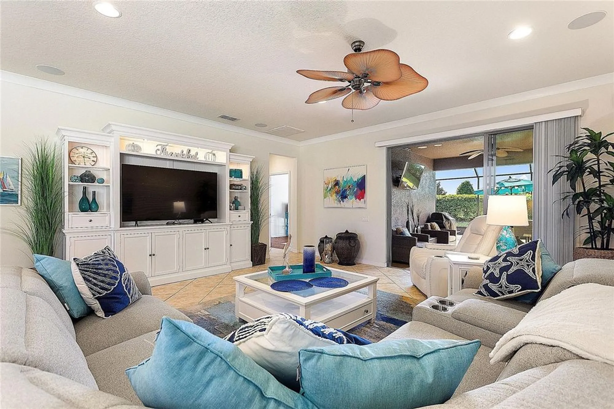 Property Slideshow image 18 of 89 | 508 zamora way, Davenport, FL, 33837