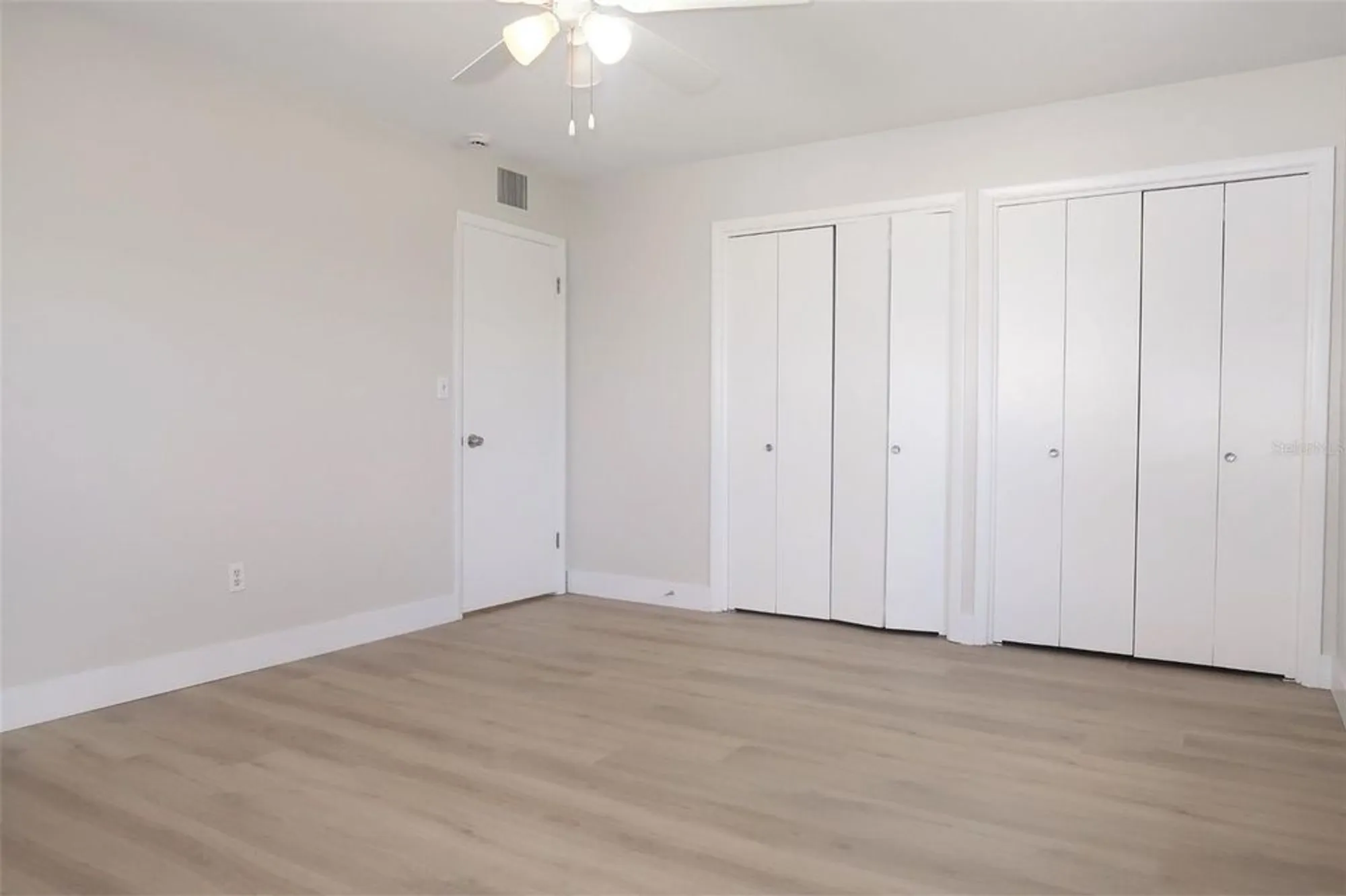 Property Slideshow image 25 of 30 | 806 oakmont ave, Sun City Center, FL, 33573