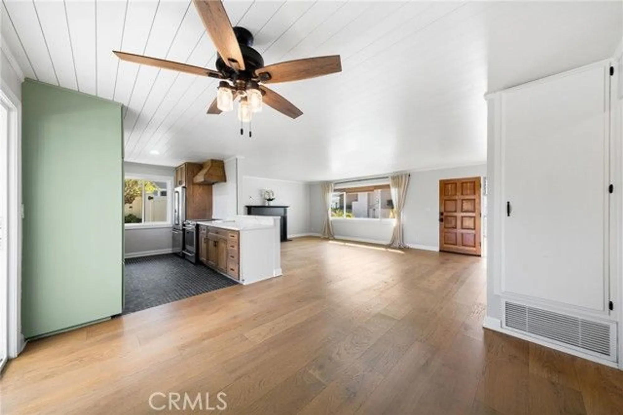 Property Slideshow image 19 of 59 | 103 monte vista 2, San Clemente, CA, 92672