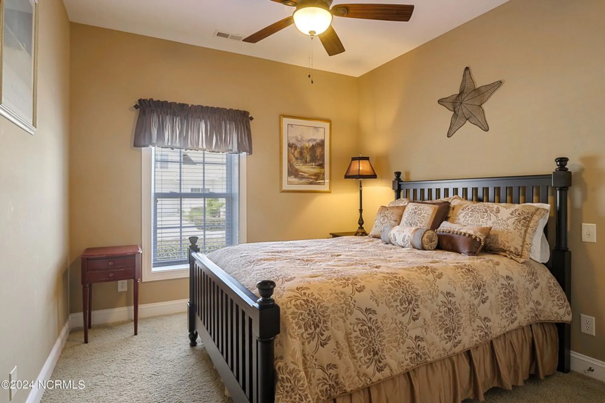 Property Slideshow image 15 of 52 | 8975 smithfield dr 2, Calabash, NC, 28467