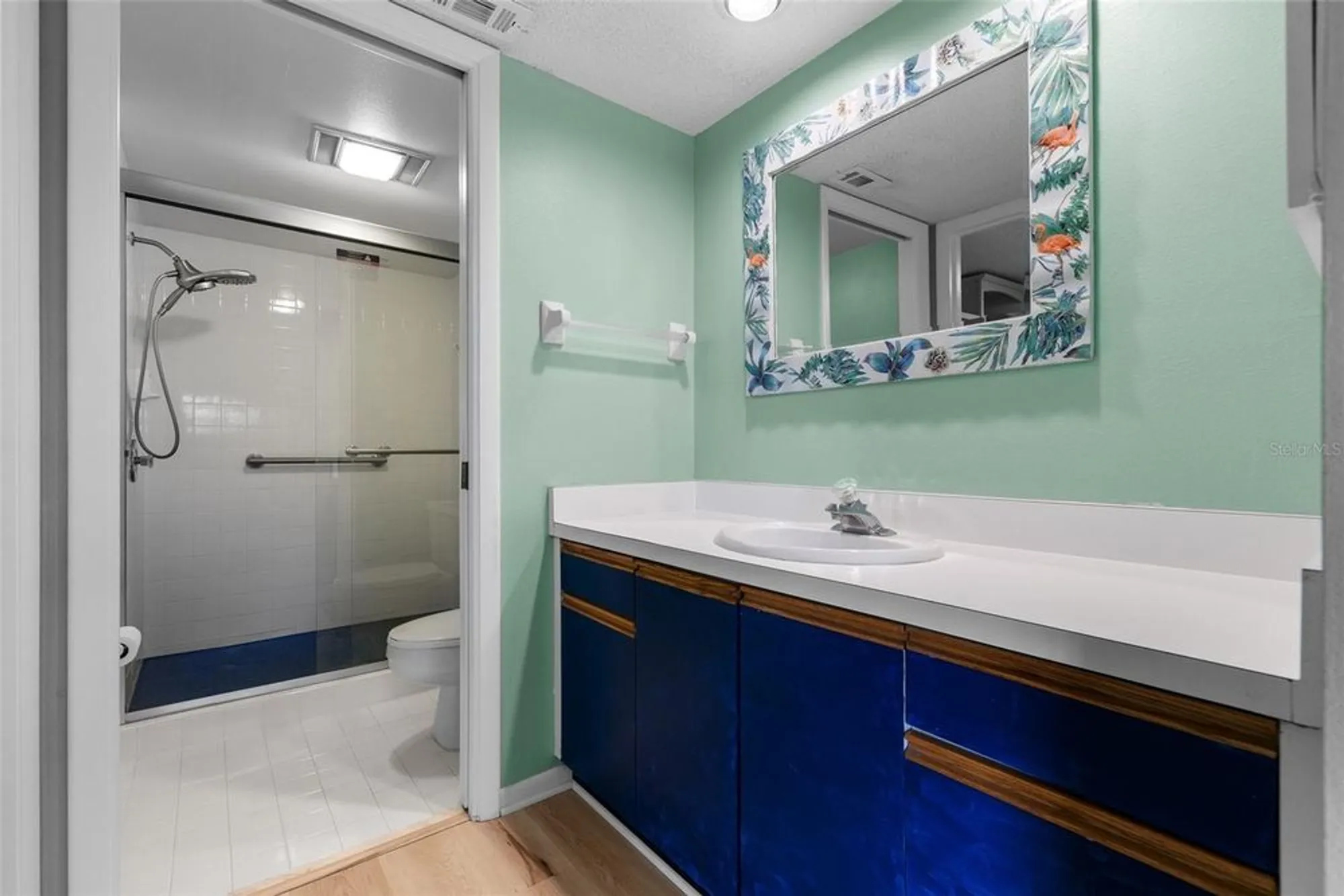 Property Slideshow image 23 of 50 | 6061 fairway ln 1411, Bradenton, FL, 34210