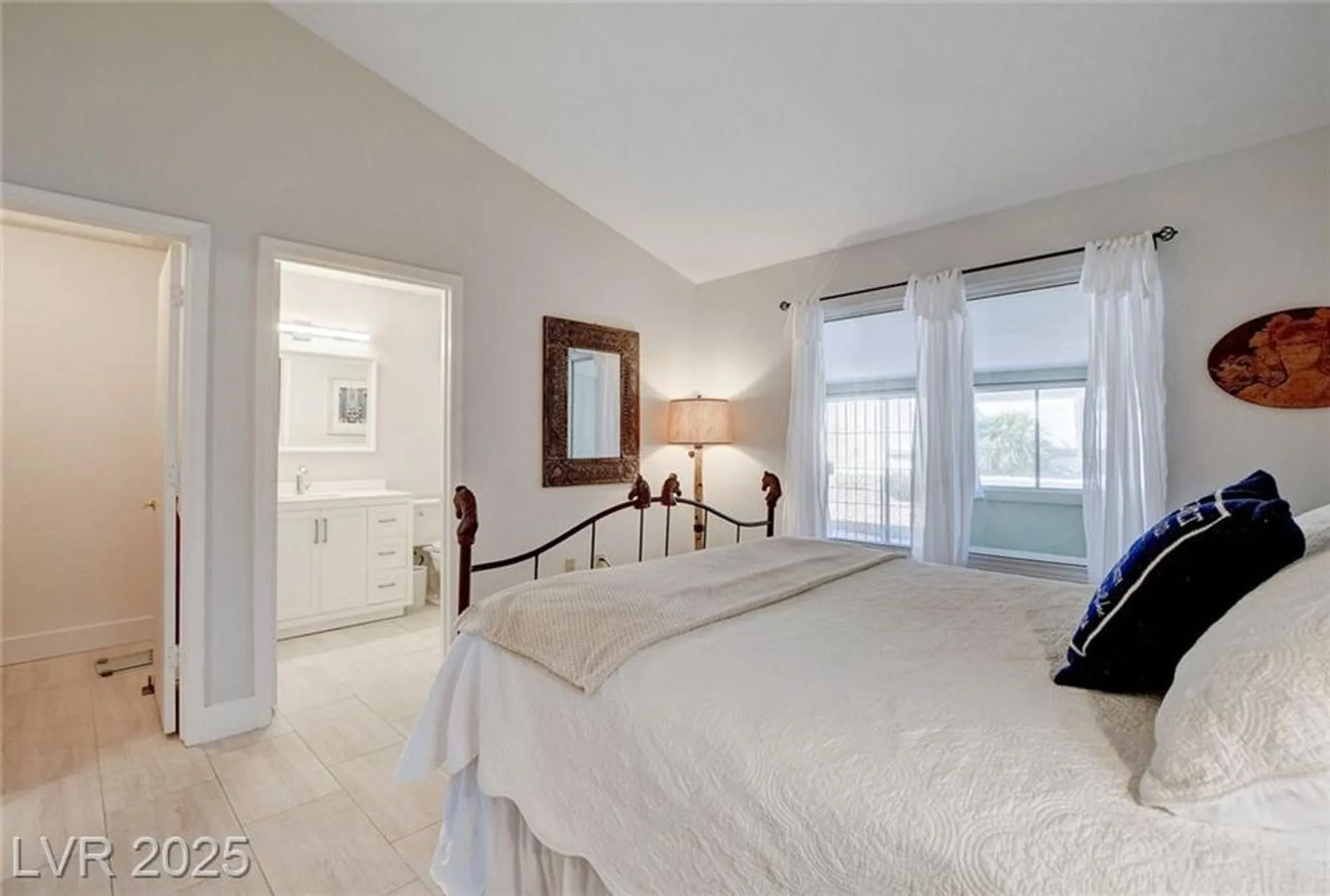 Property Slideshow image 34 of 42 | 9037 grayling dr, Las Vegas, NV, 89134