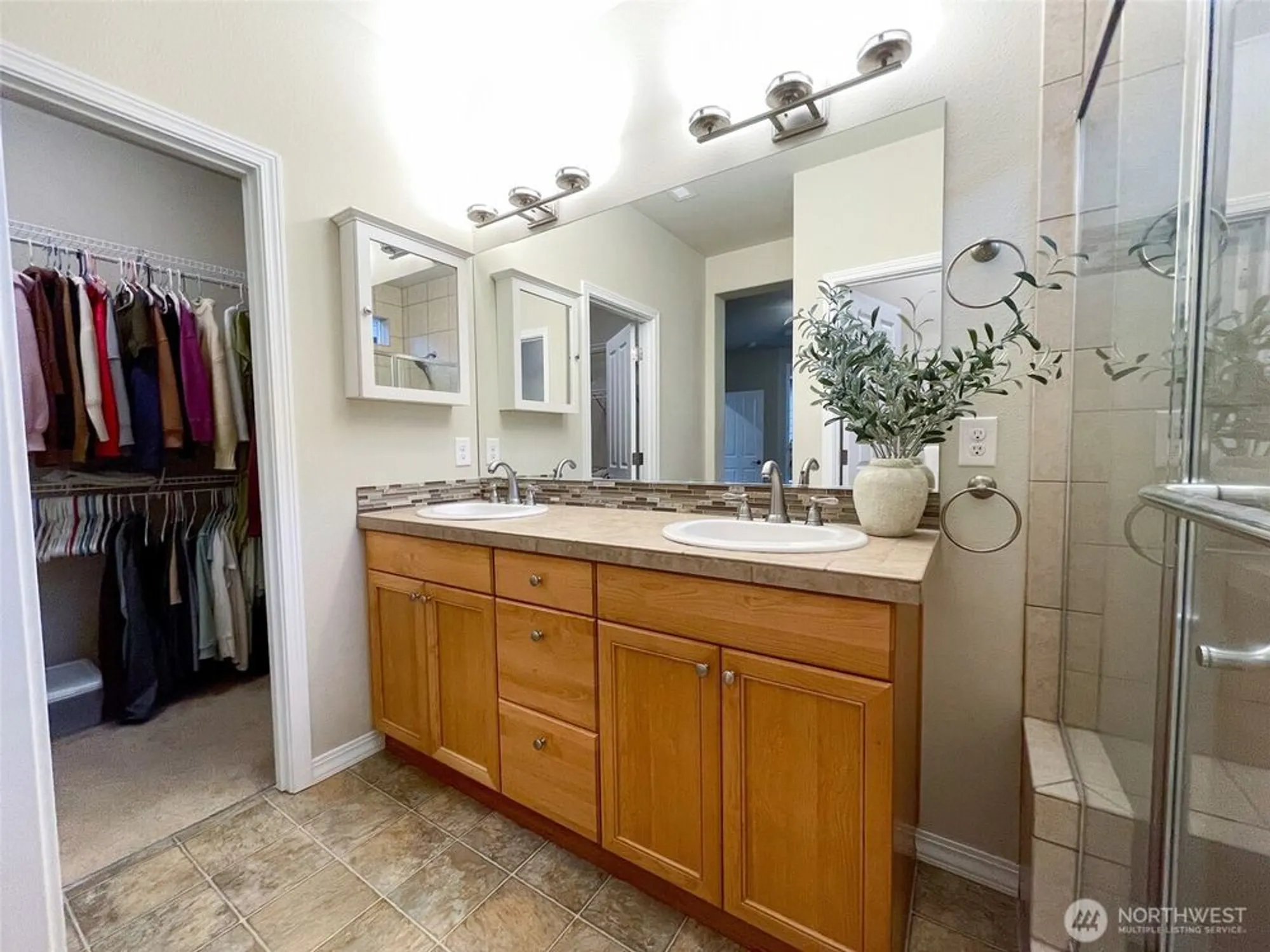 Property Slideshow image 21 of 40 | 4958 orcas st ne, Olympia, WA, 98516
