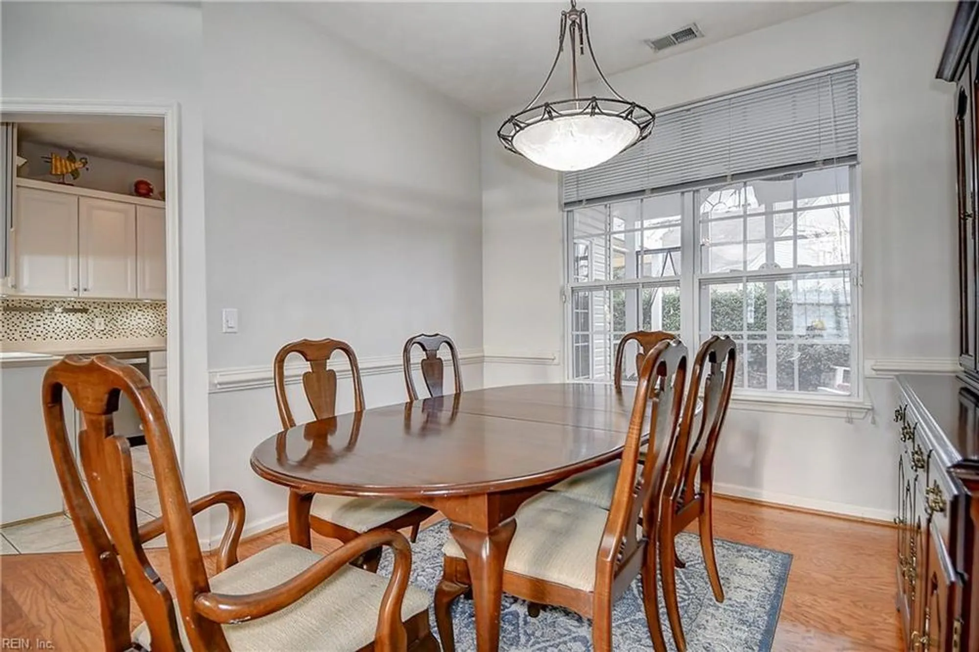 Property Slideshow image 13 of 49 | 3008 looking glass ct, Virginia Beach, VA, 23456