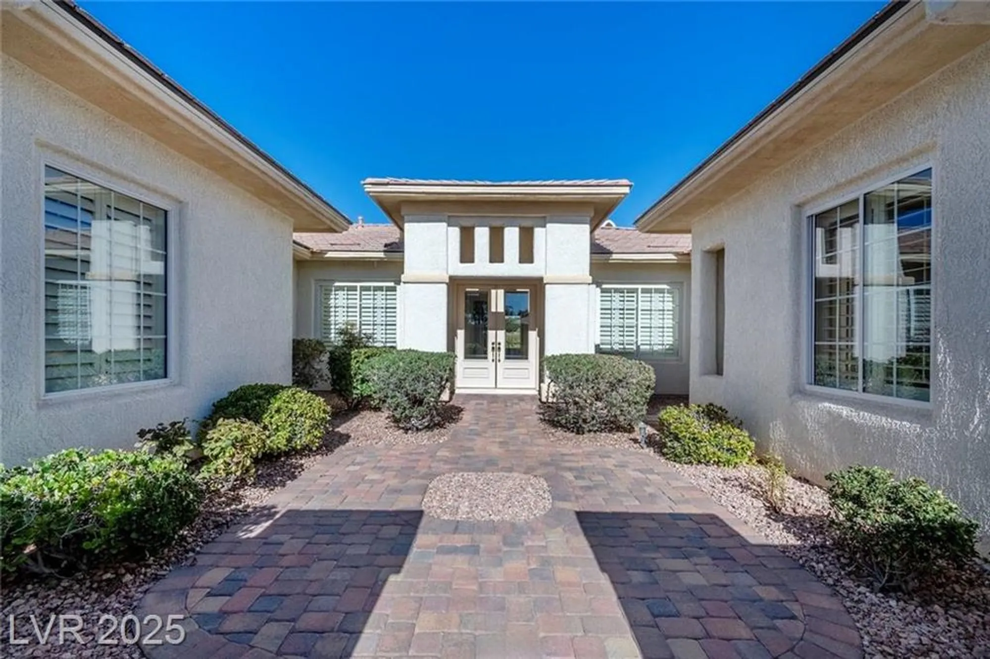 Property Slideshow image 5 of 84 | 10286 rio de thule ln, Las Vegas, NV, 89135