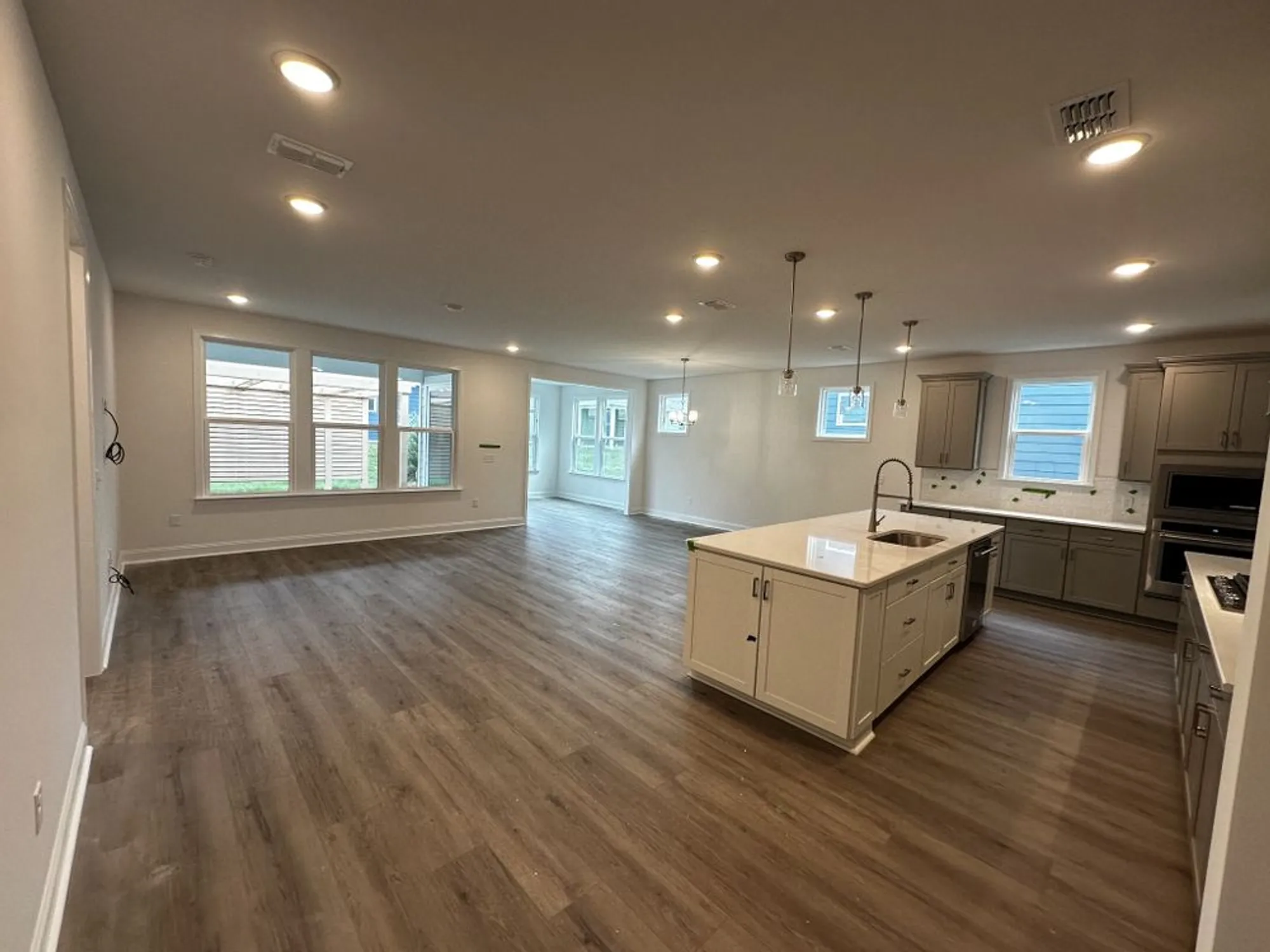 Property Slideshow image 6 of 26 | 413 stanza dr, Murfreesboro, TN, 37128