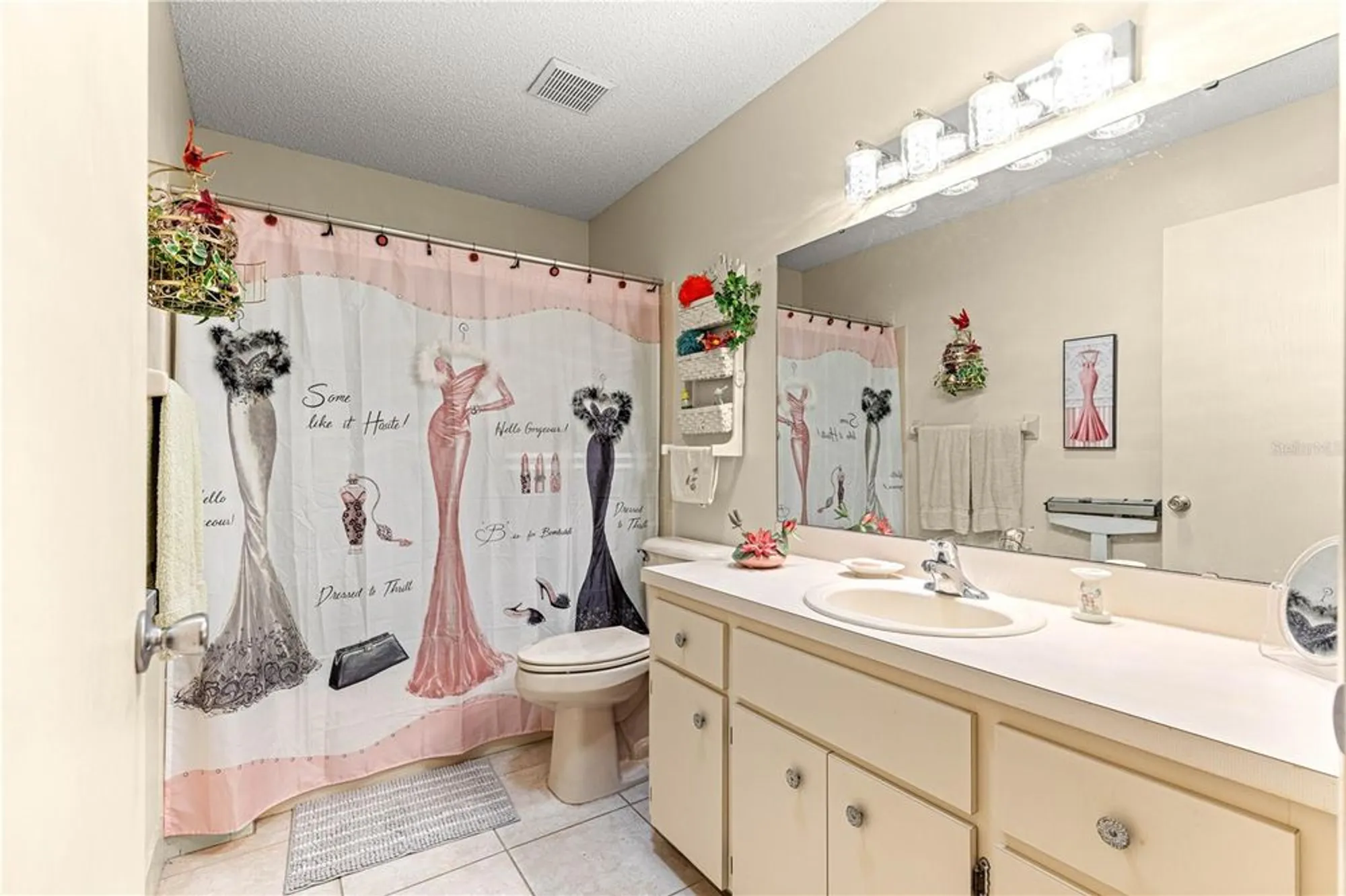 Property Slideshow image 21 of 42 | 8710 sw 91st st e, Ocala, FL, 34481
