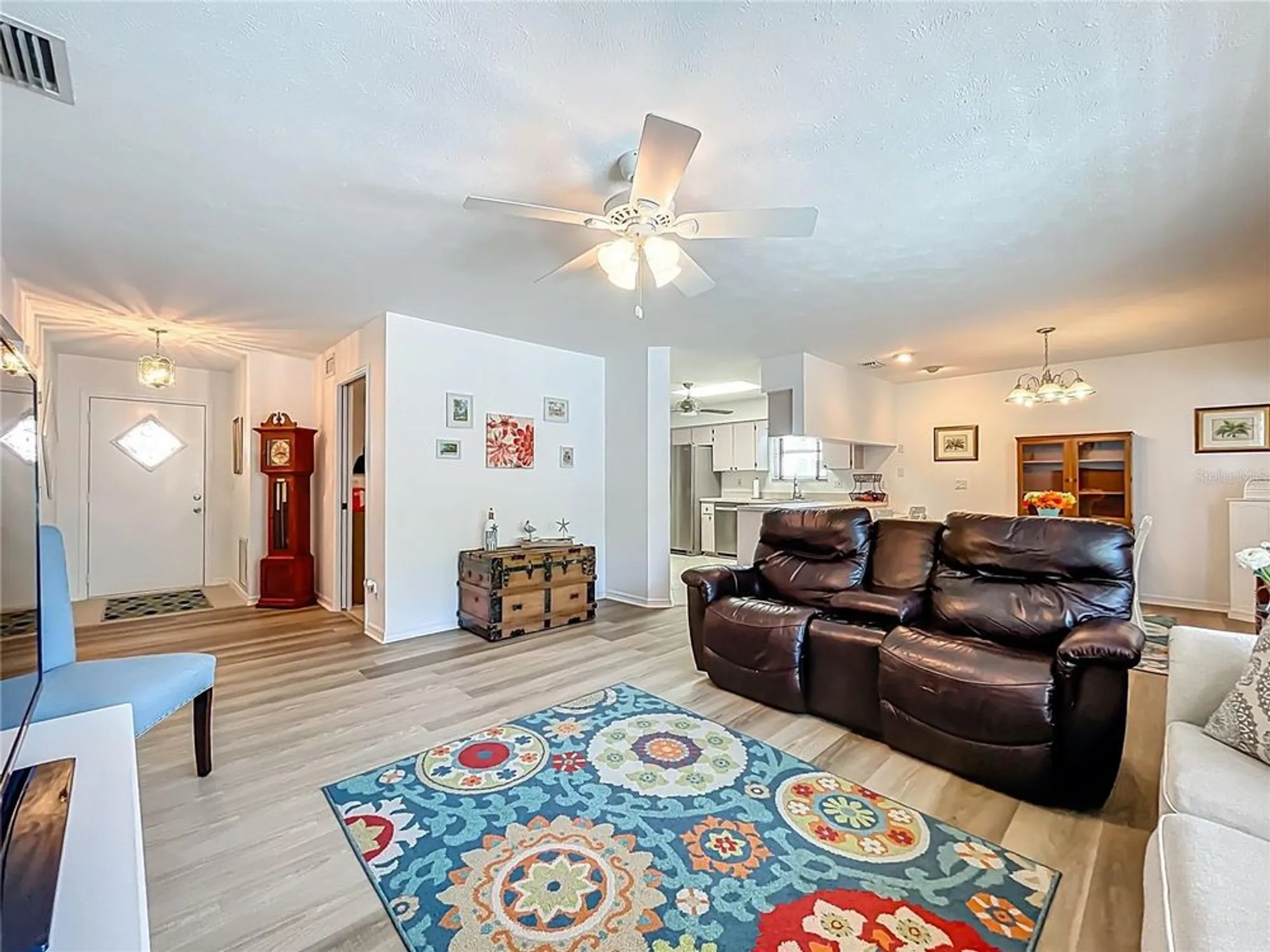 Property Slideshow image 16 of 61 | 26616 racquet cir, Leesburg, FL, 34748